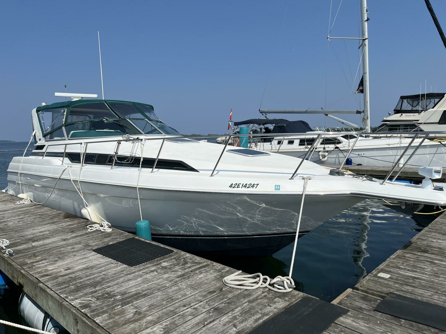 1995 Wellcraft 3600 Martinique — photograph 2