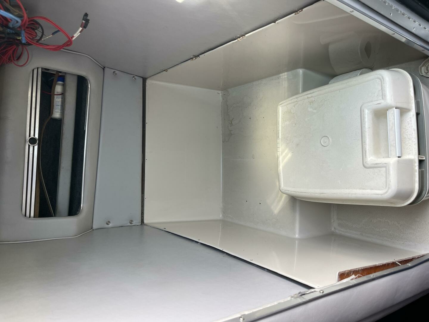 32ft Sea Ray Yacht For Sale