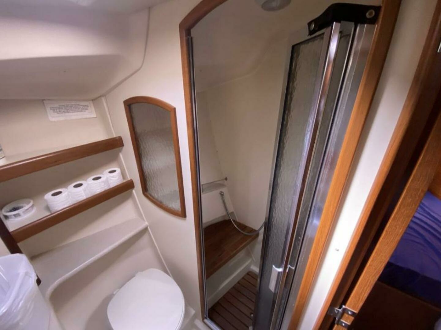 2006 Hunter 45 Center Cockpit 45