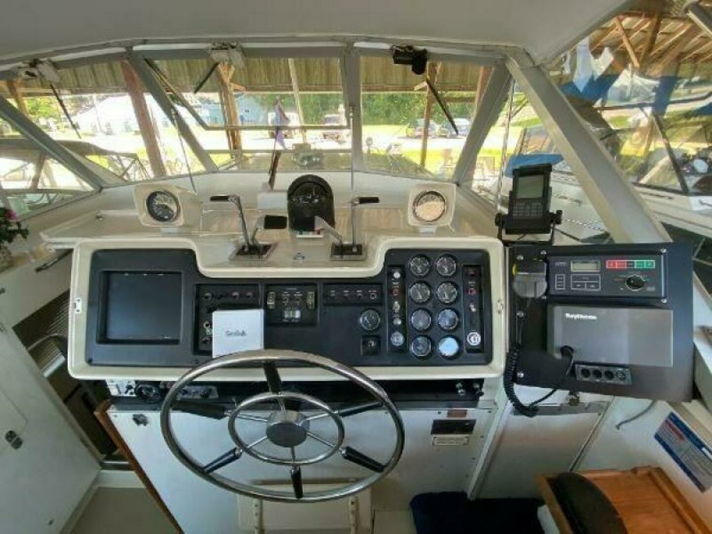 1970 Chris-Craft 42 Commander 42