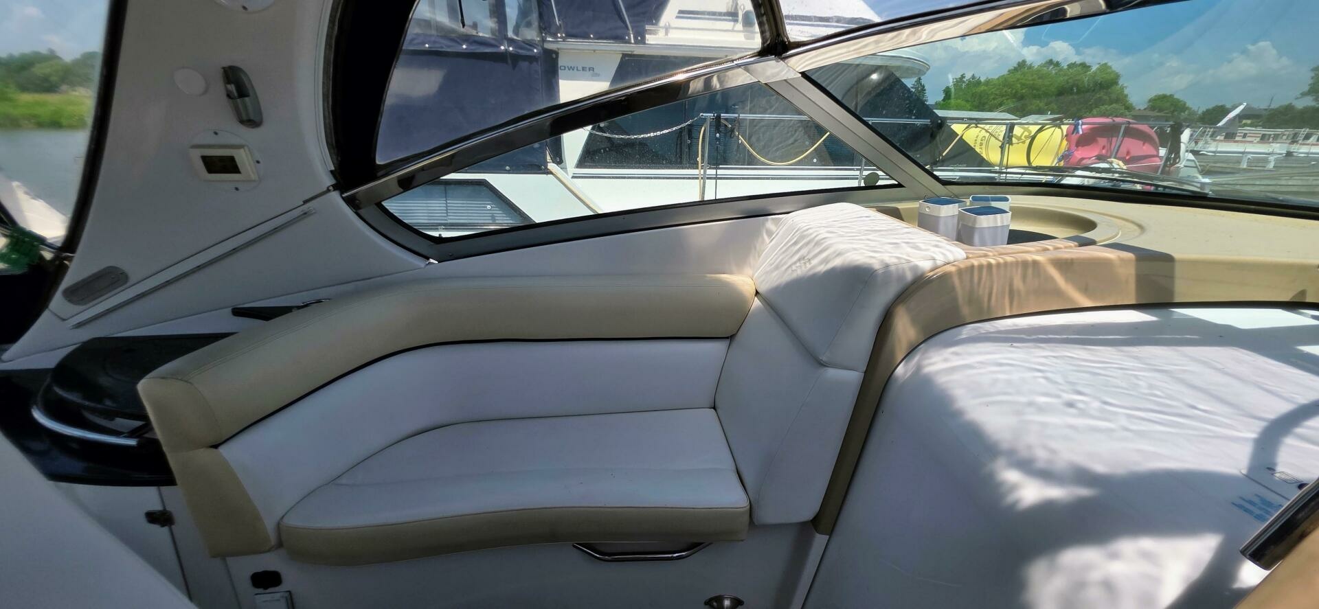 2008 Four Winns 318 Vista 31
