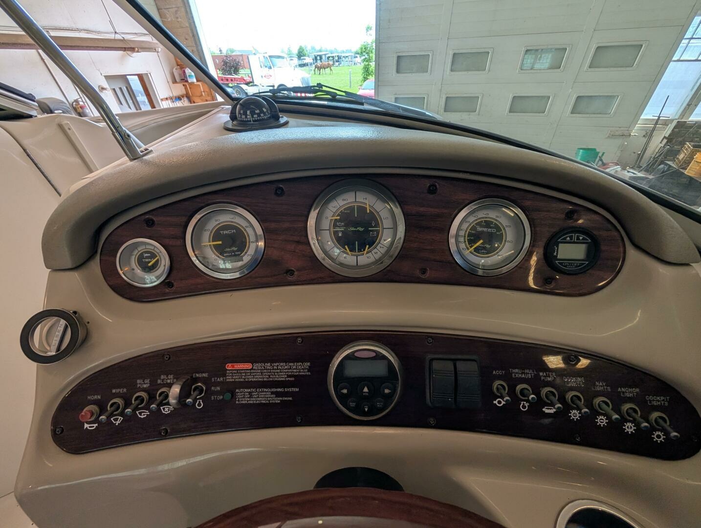 2007 Sea Ray 240 Sundeck 24