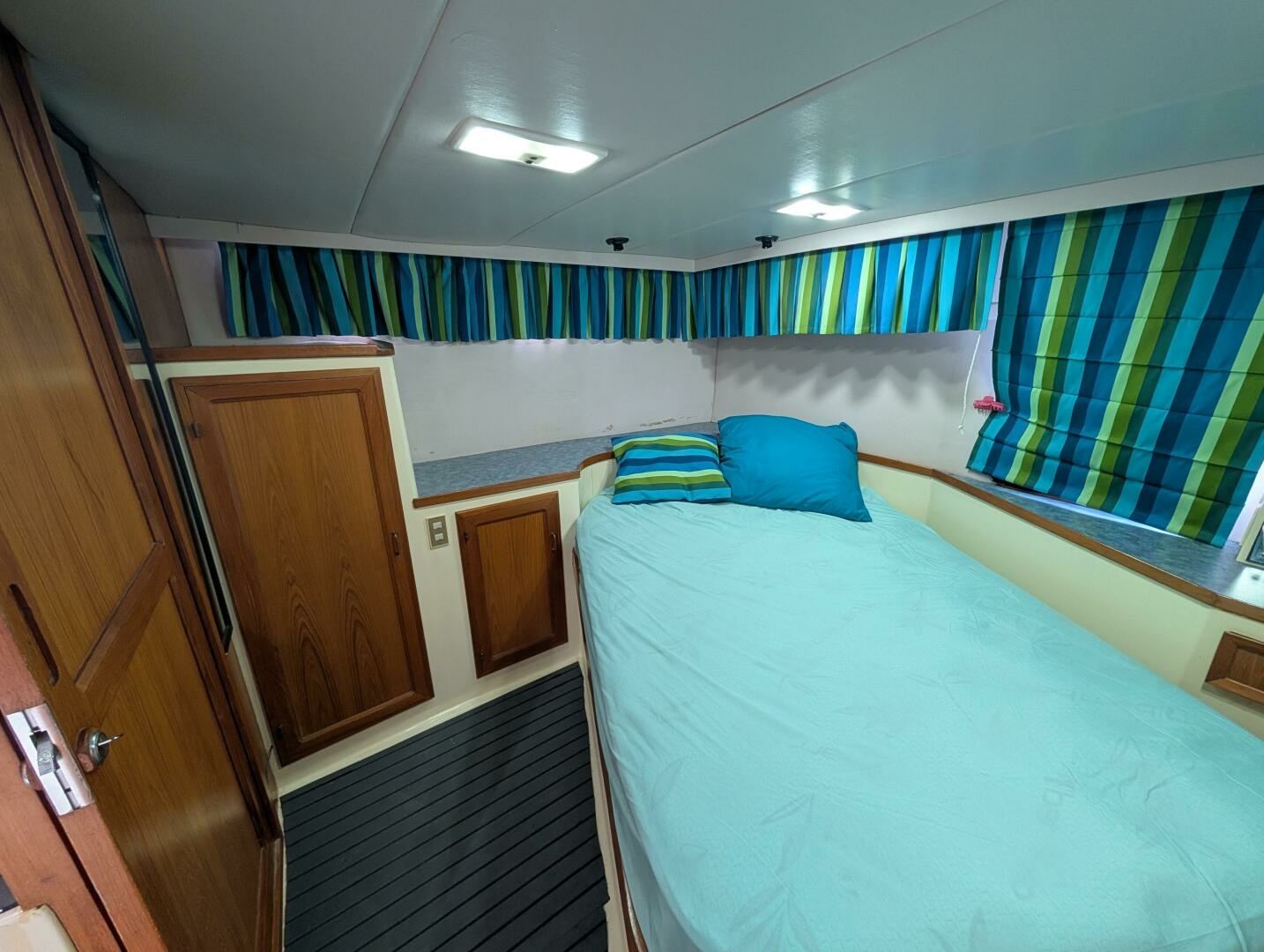 39ft Symbol Yacht For Sale