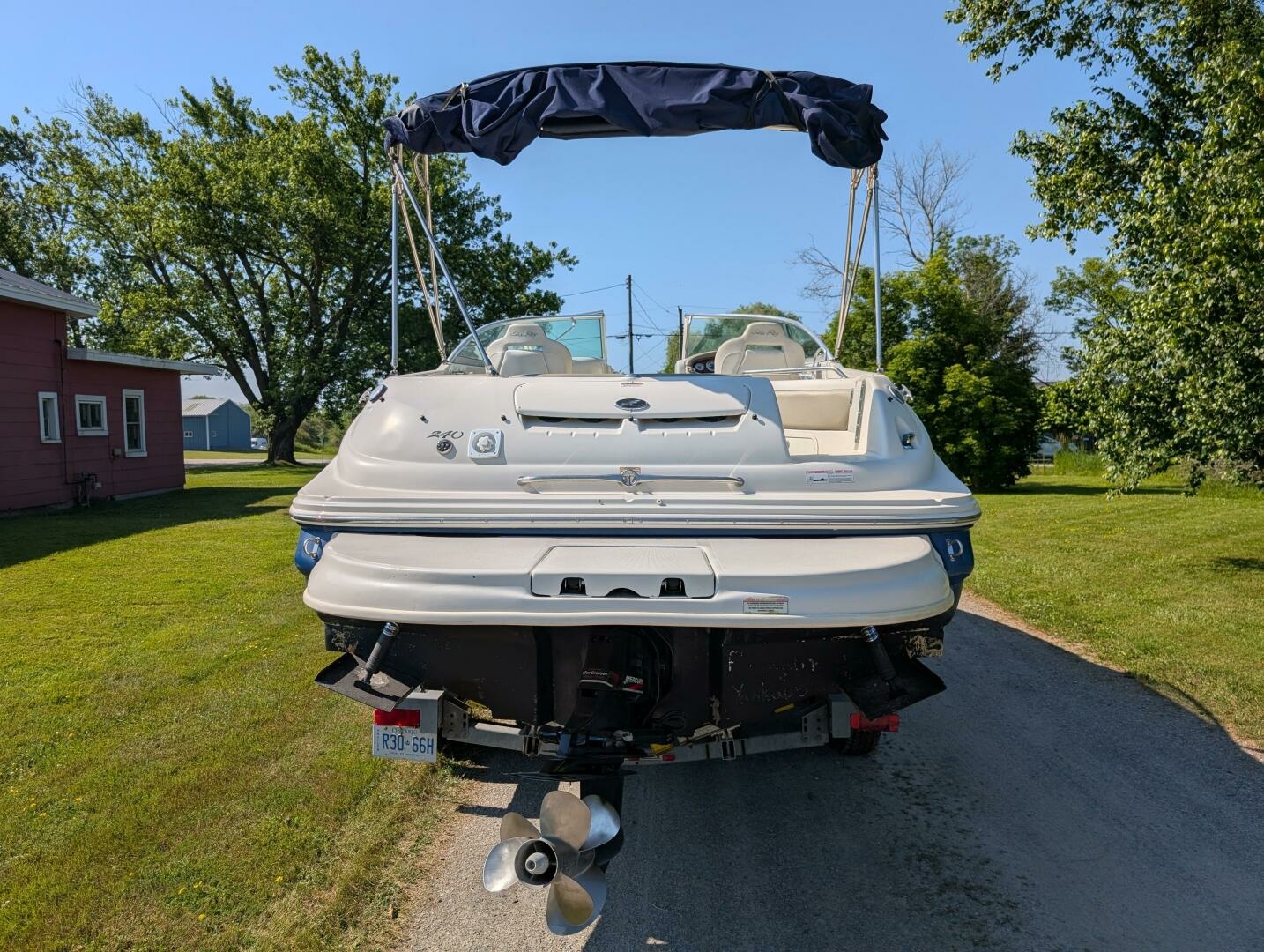 2007 Sea Ray 240 Sundeck 24