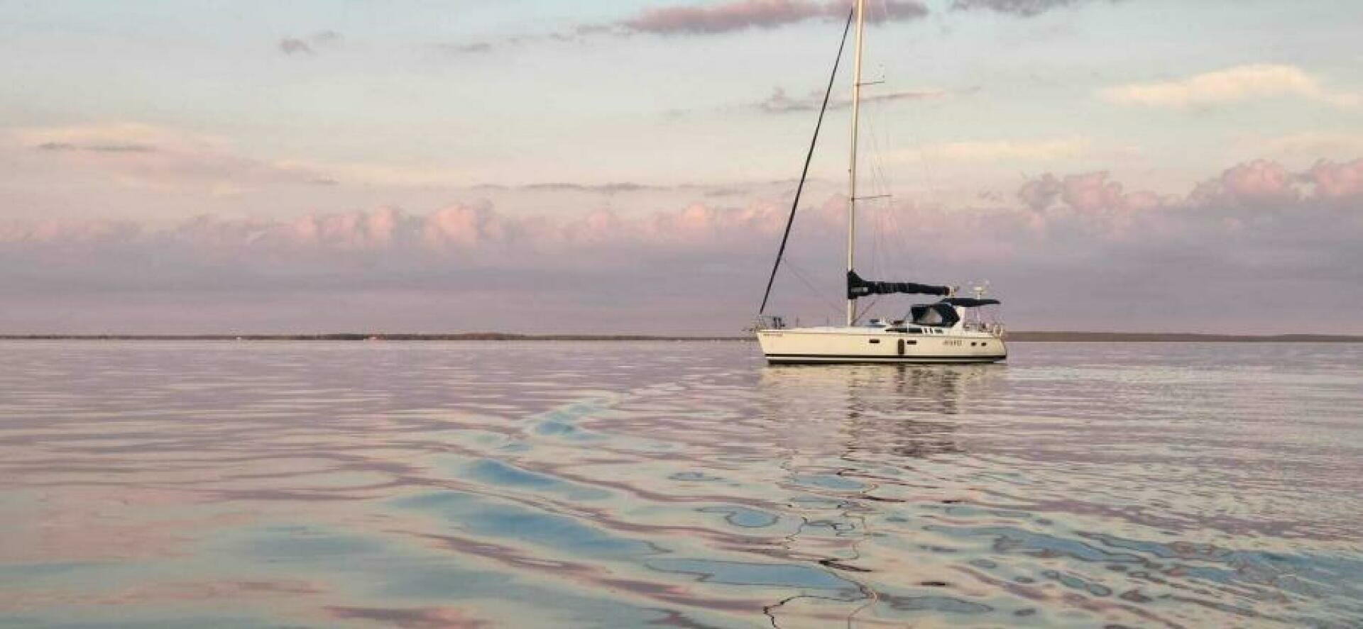 43ft Hunter Yacht For Sale
