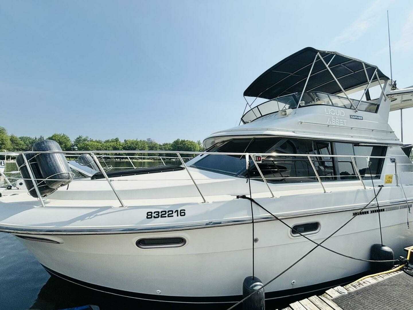 1988 Carver 3807 AFT CABIN 38