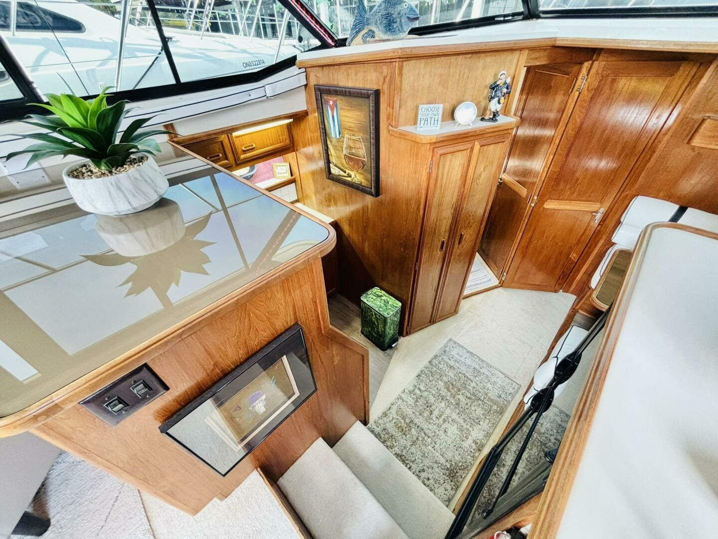 38ft Carver Yacht For Sale
