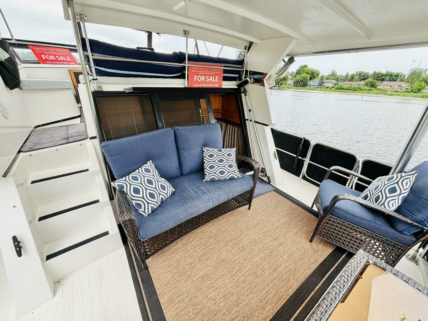 1987 President 35 AFT CABIN 35