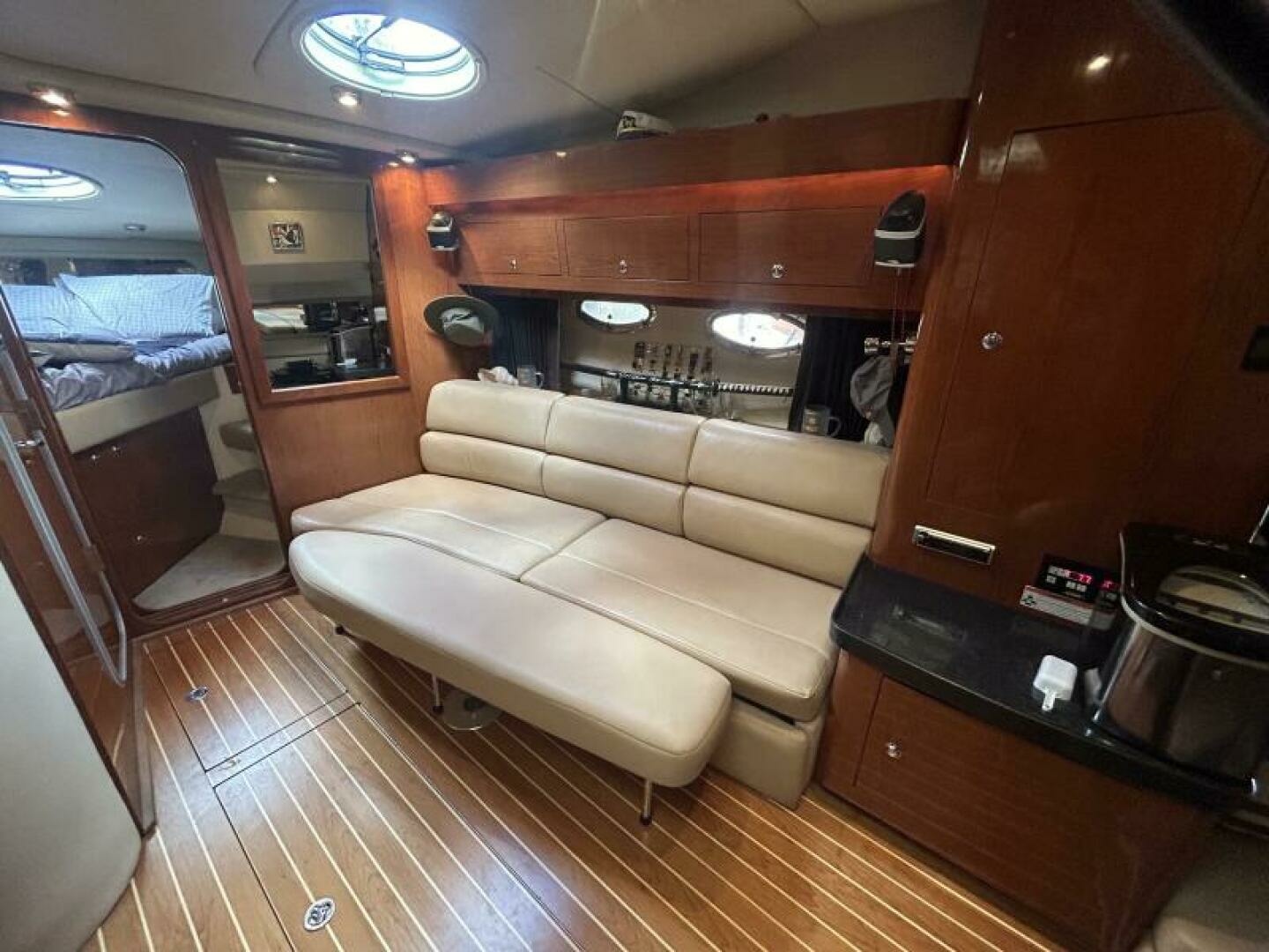 37ft Regal Yacht For Sale
