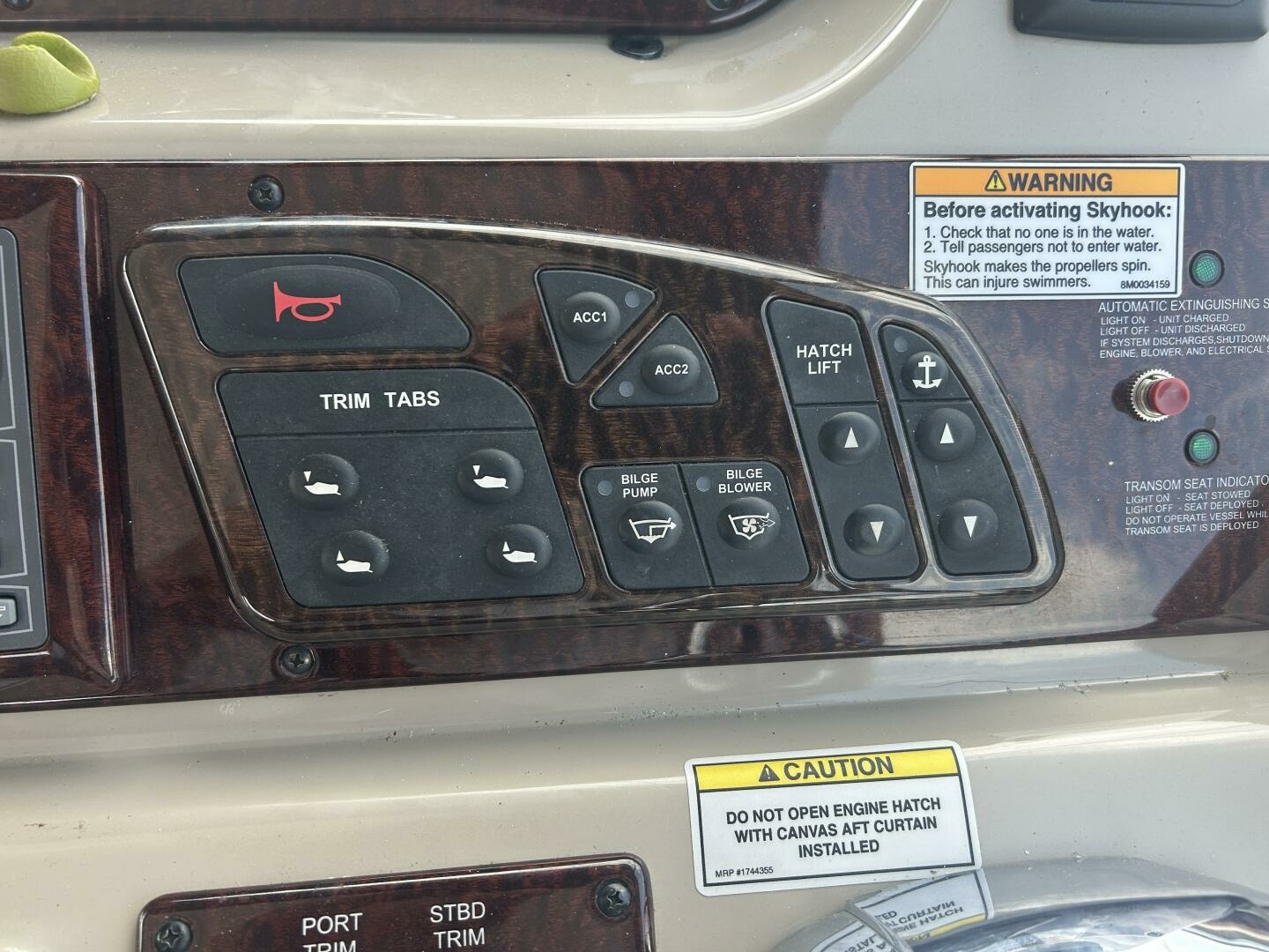 2010 Sea Ray 370 Sundancer 37