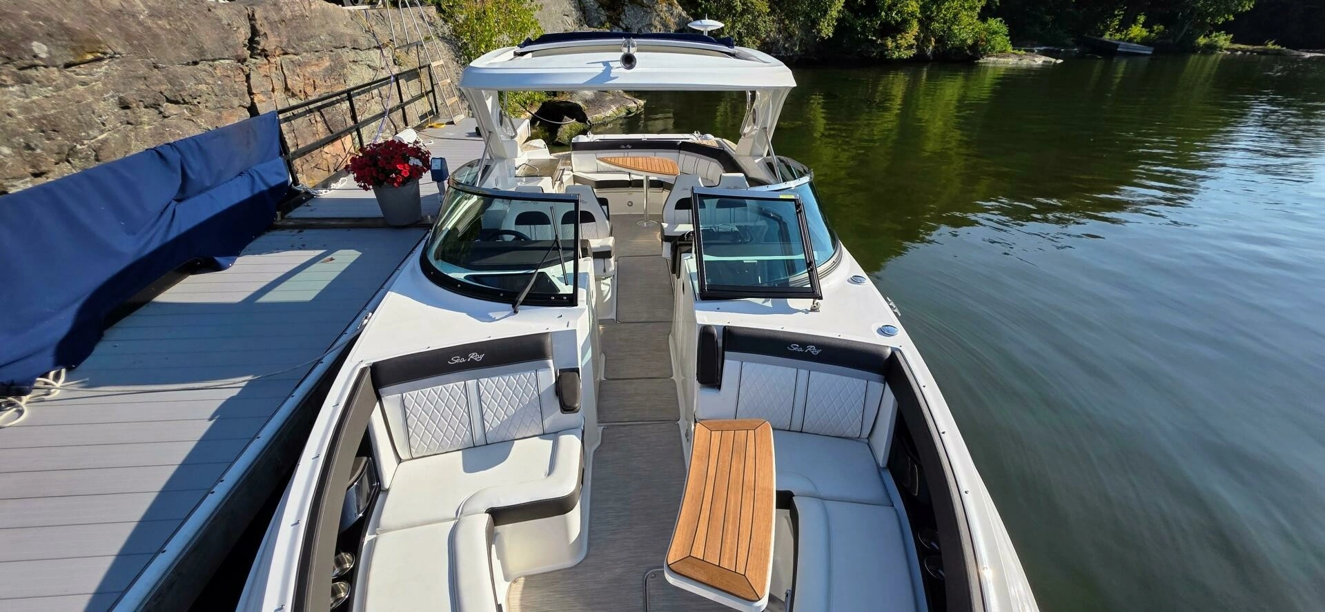 Sea Ray 350 SLX Yacht For Sale