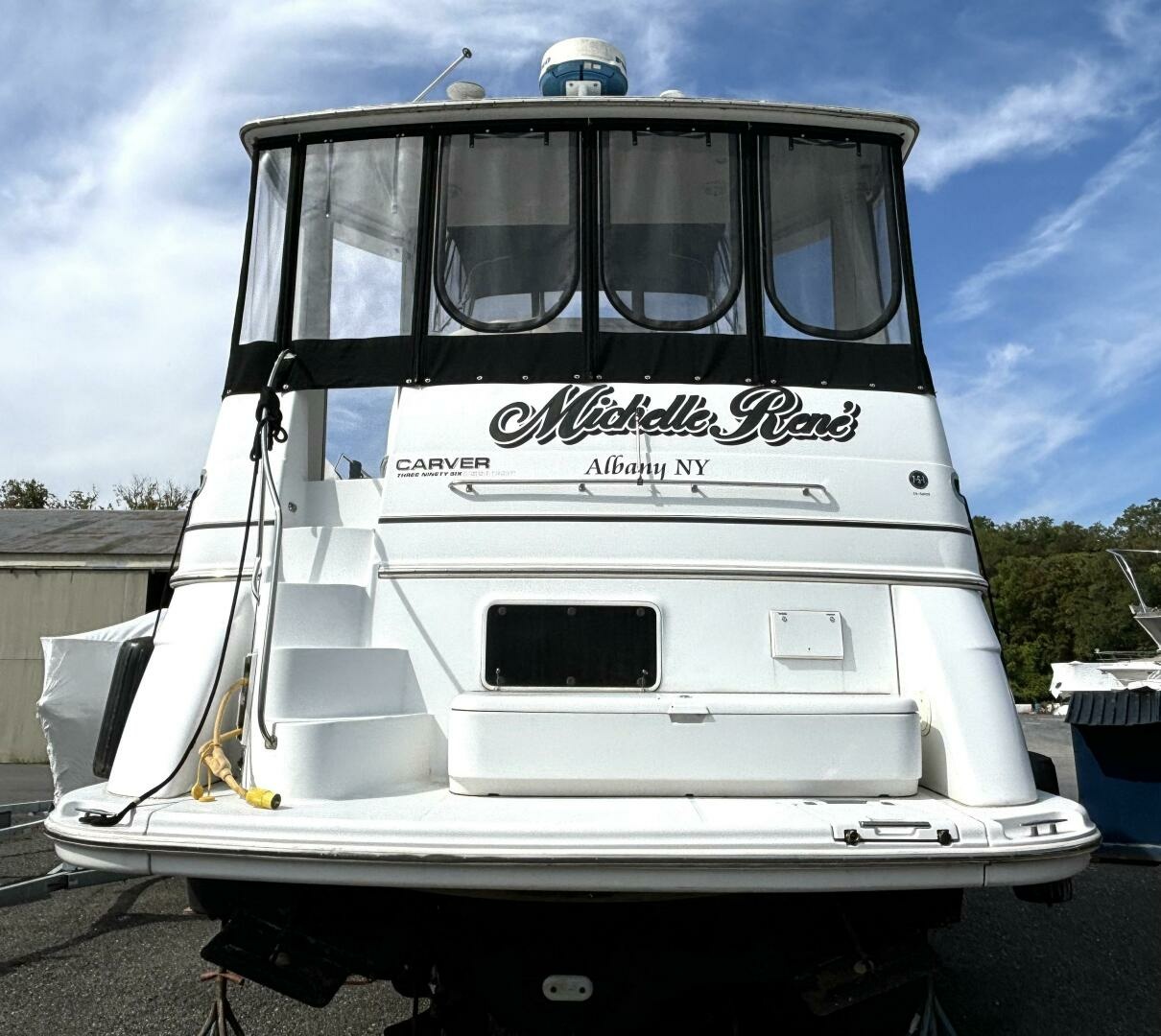 2003 Carver 396 Motor Yacht 39