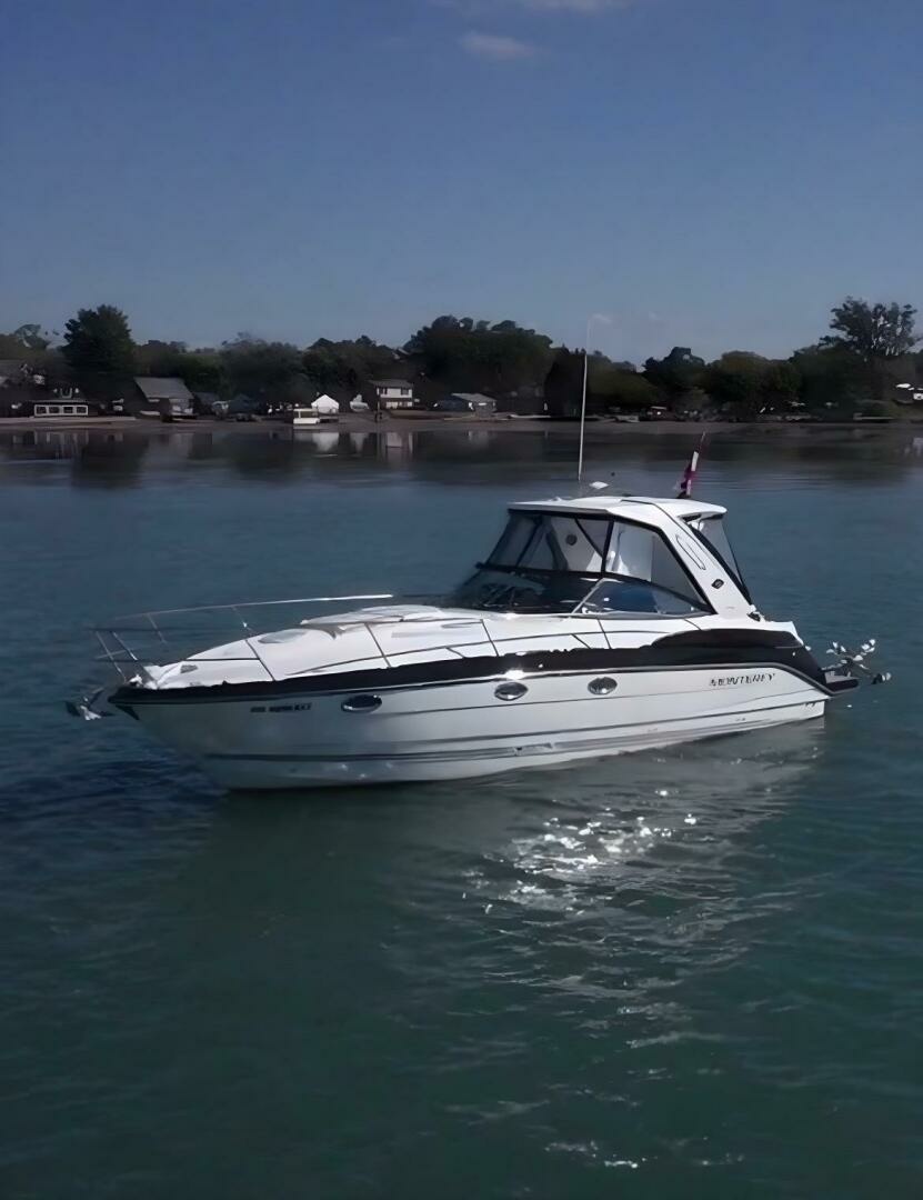 2015 Monterey 355 Sport Yacht 35