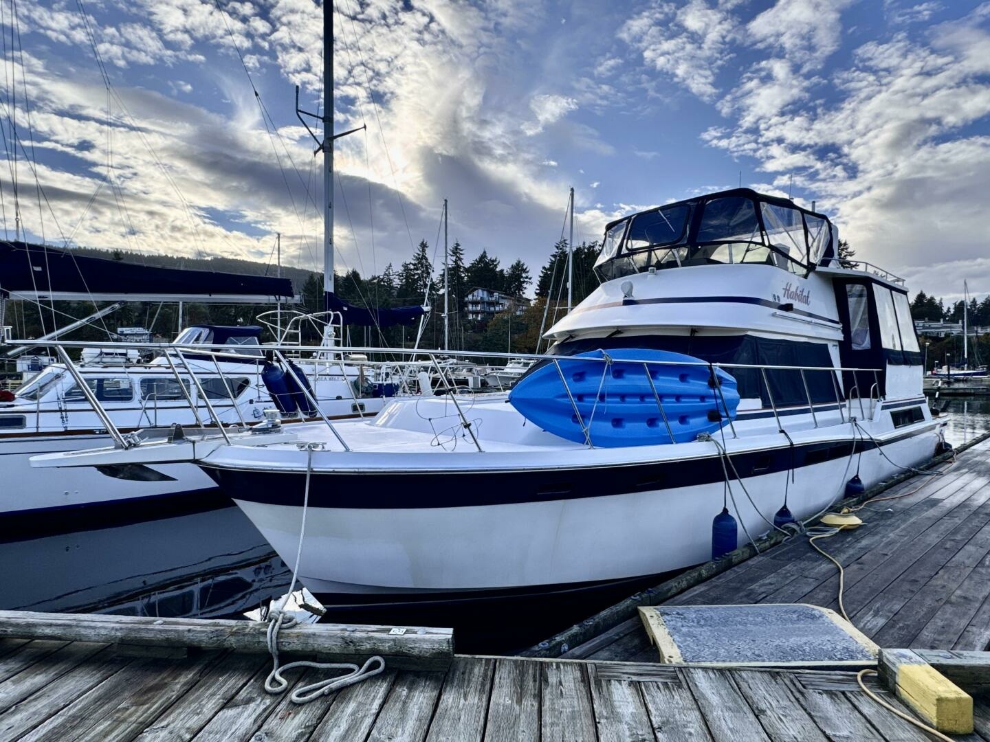 1997 Camargue Yachtfisher 48