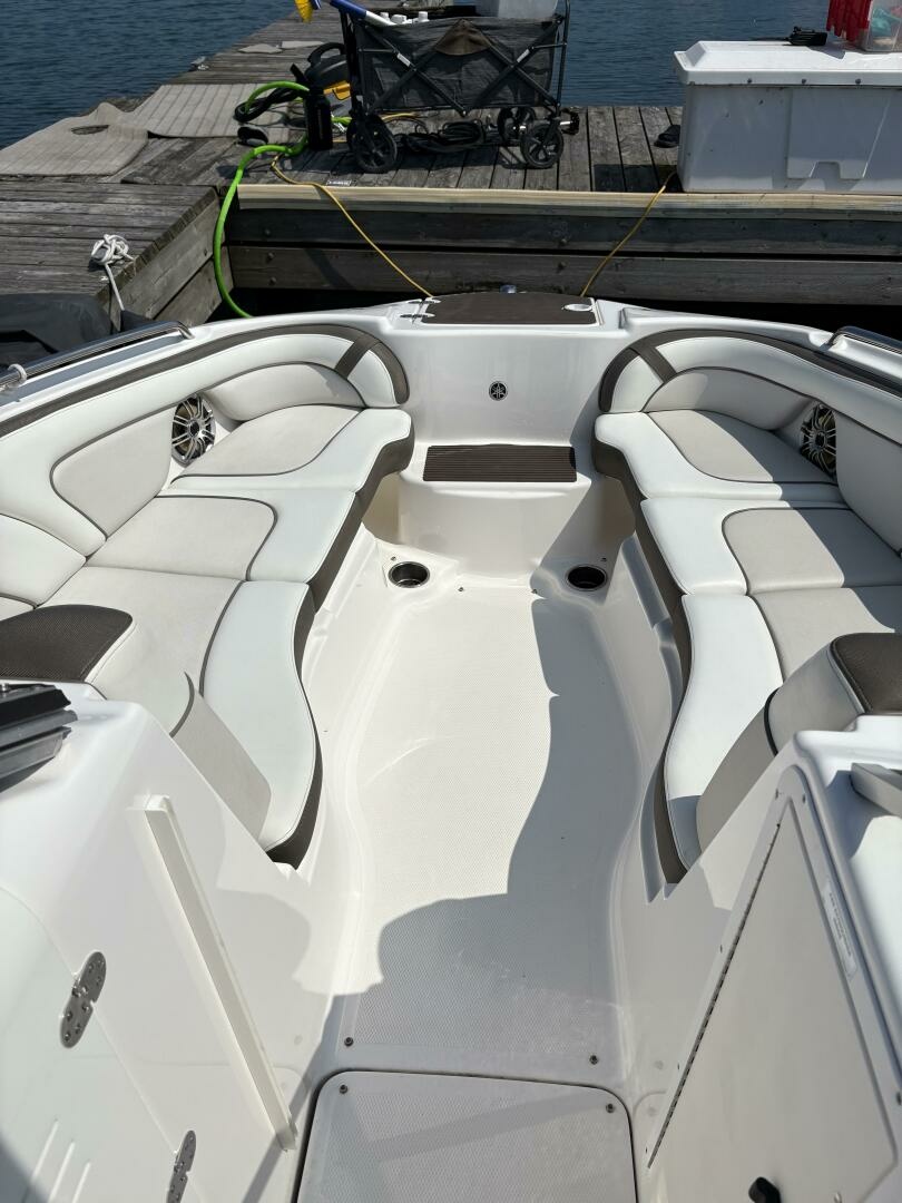 2013 Yamaha Boats 242 Limited S 24