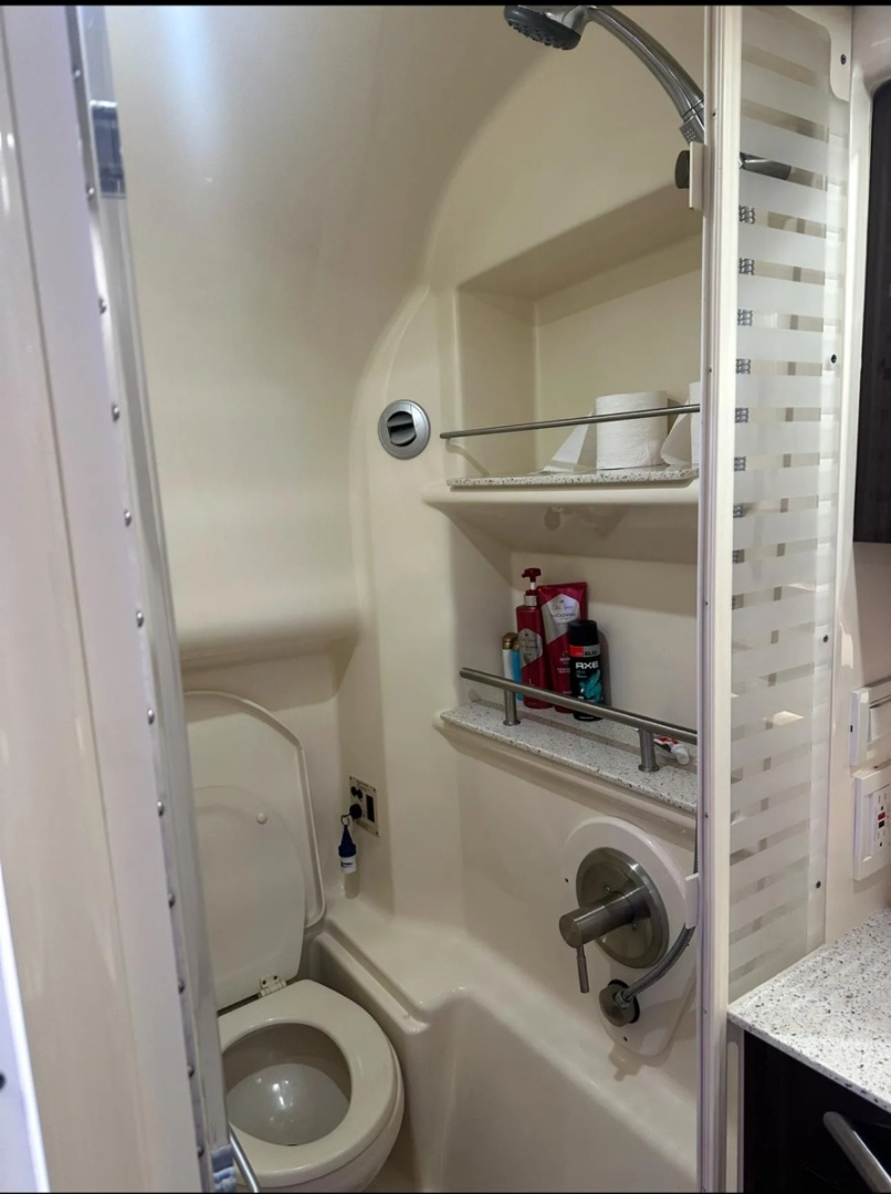 Sea Ray 370 Sundancer Yacht For Sale