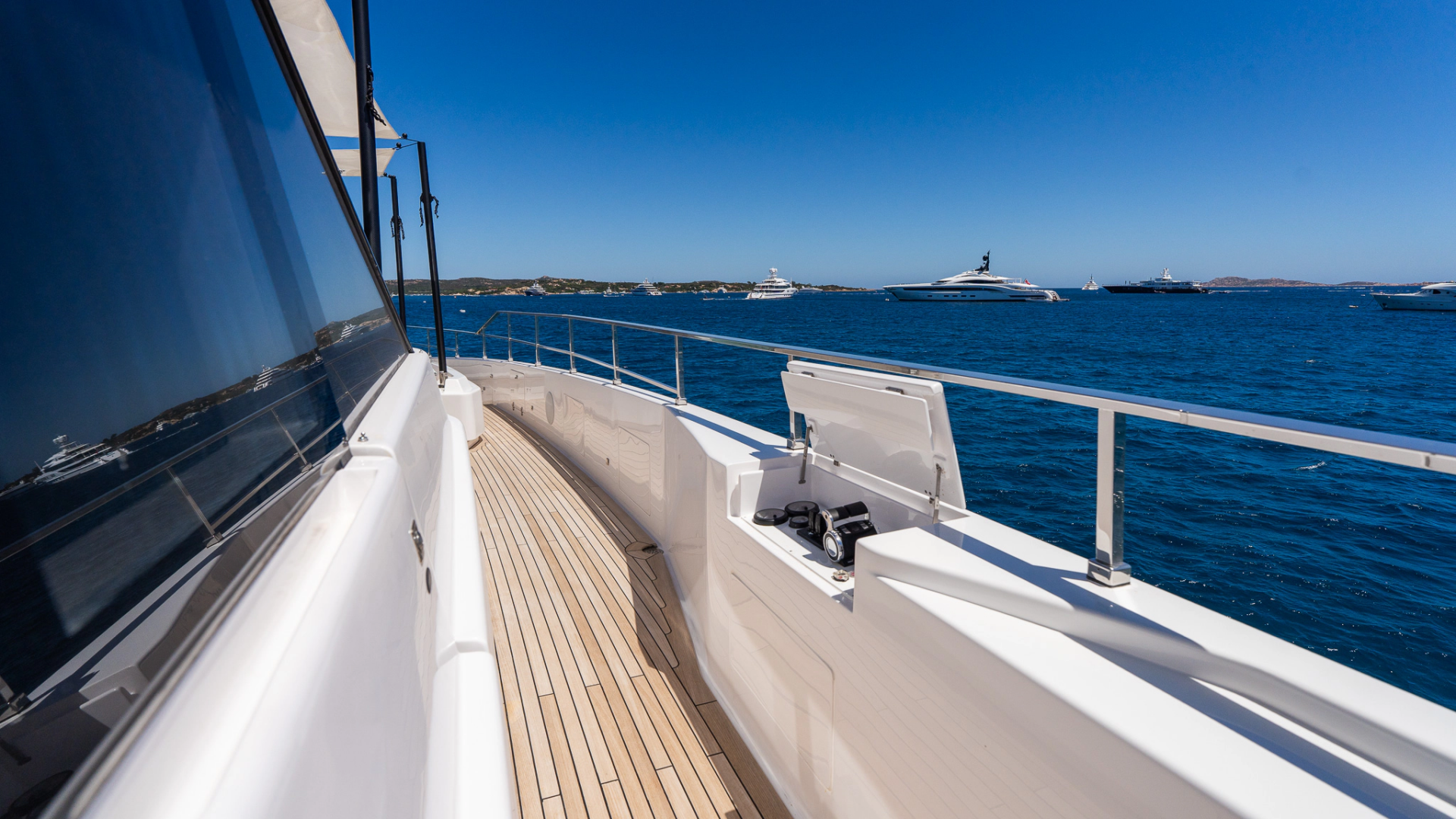 QUEEN J III 108ft Custom Line Yacht For Sale