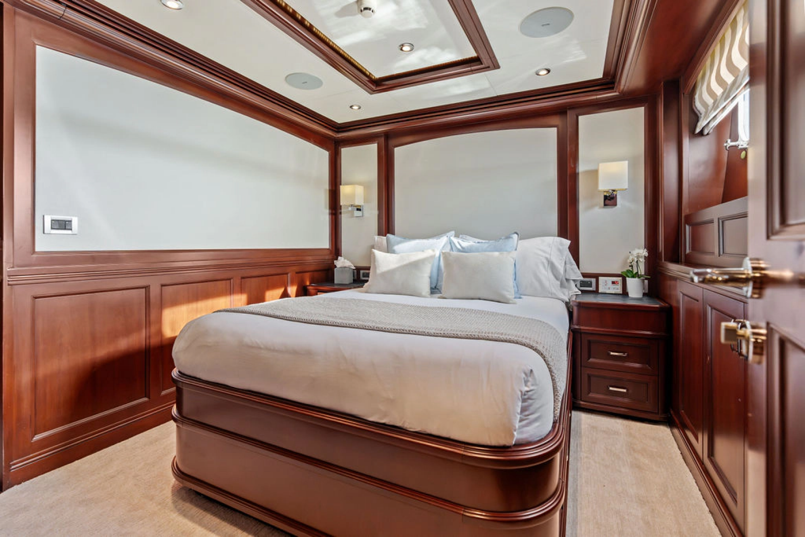 SAMSARA 100ft Custom Yacht For Sale SAMSARA 100ft Custom Yacht For Sale