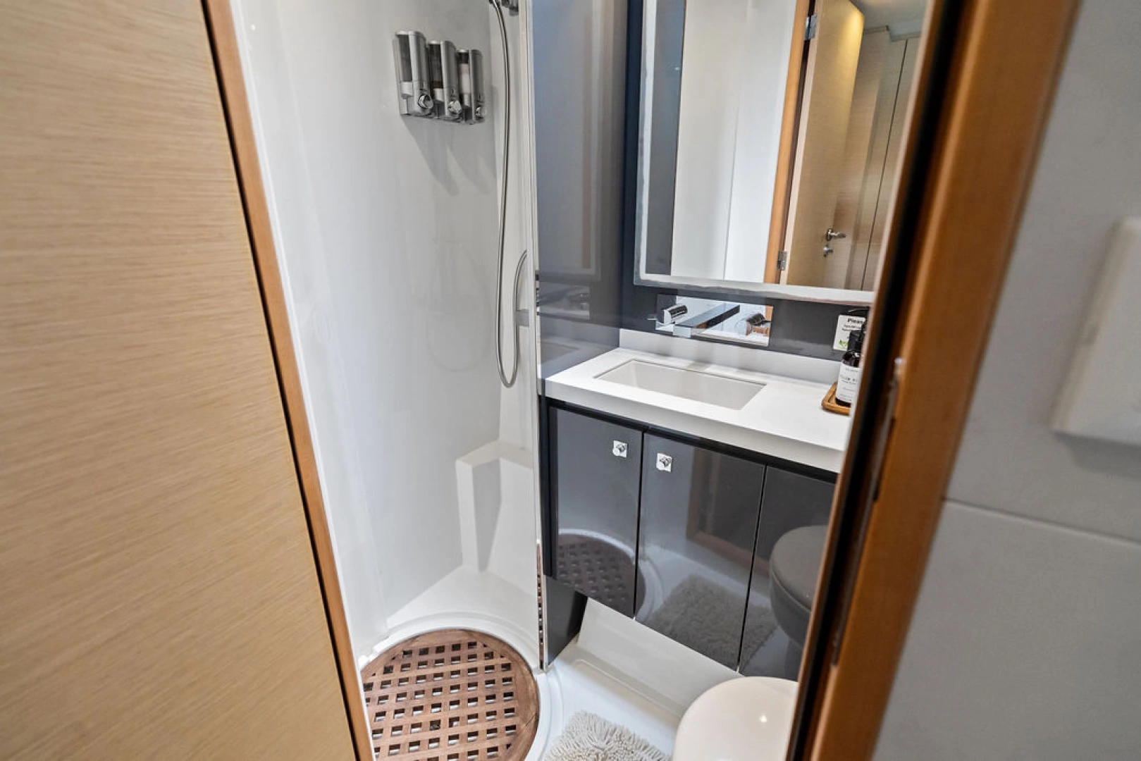 Fountaine Pajot Victoria 67 Yacht For Sale