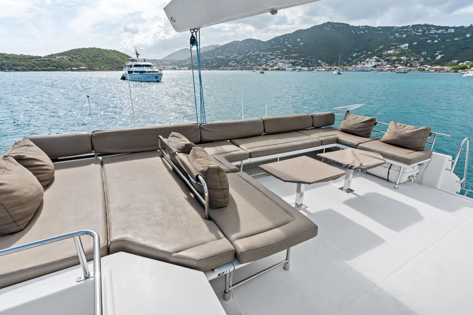 Fountaine Pajot Victoria 67 Yacht For Sale