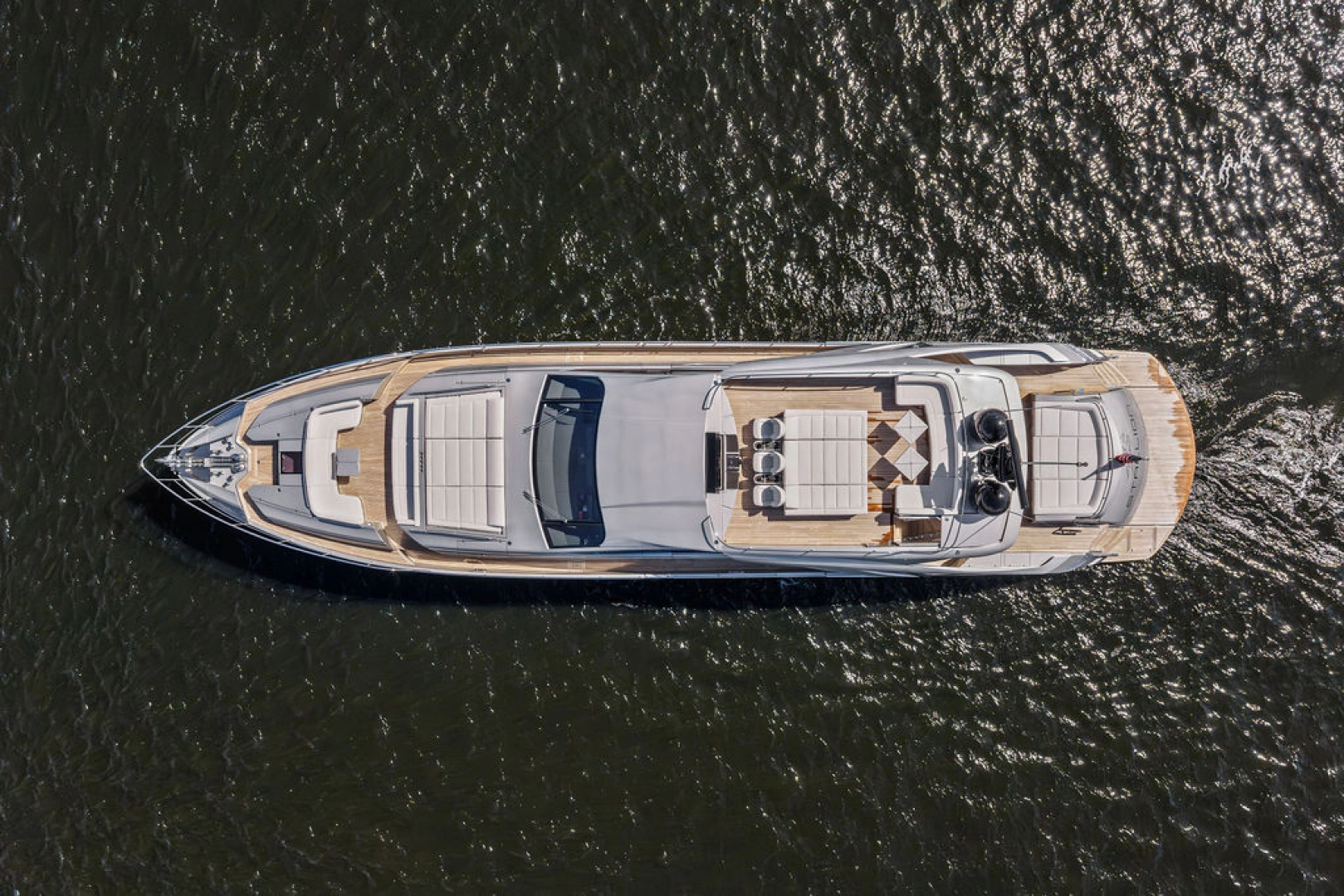 2022 Pershing 9X