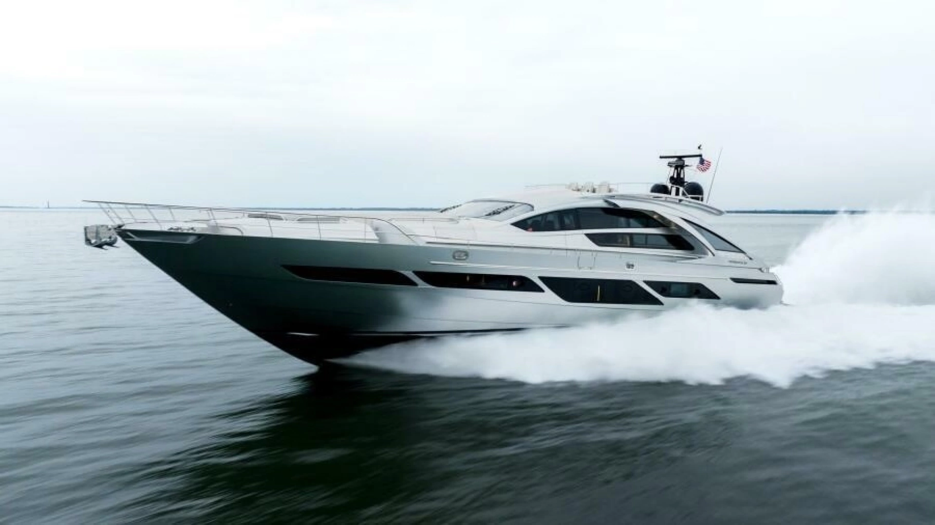 Pershing 9X — STALLION