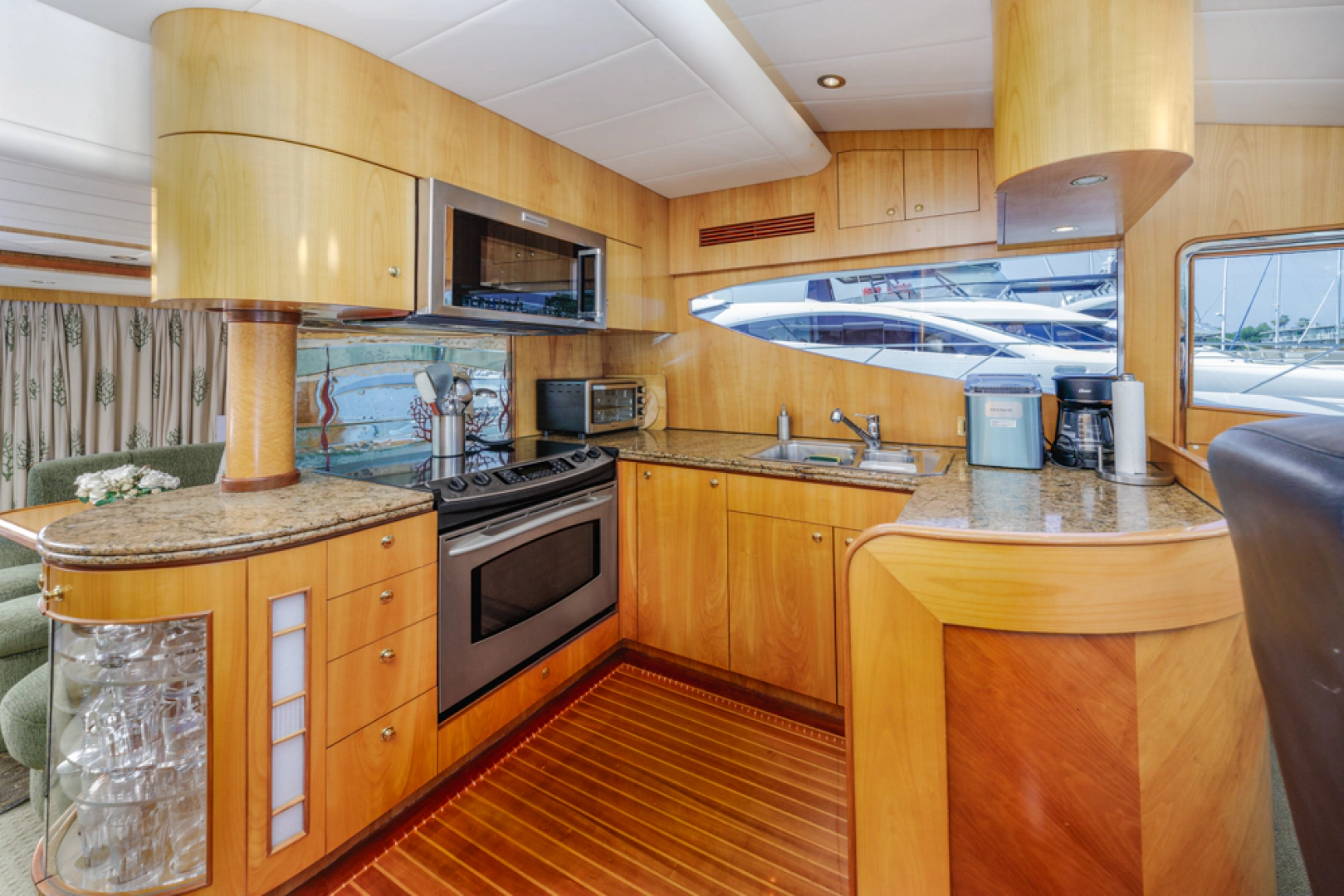 2005 Horizon 64 Elegance