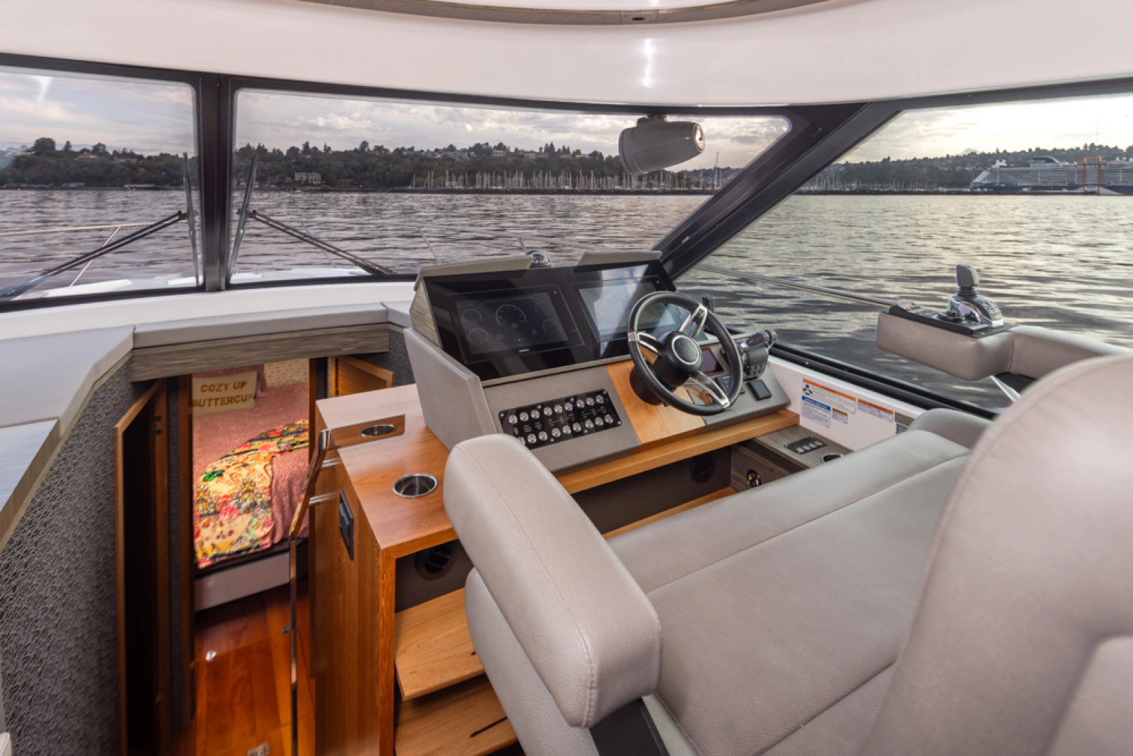 2019 Tiara Yachts C49 Coupe