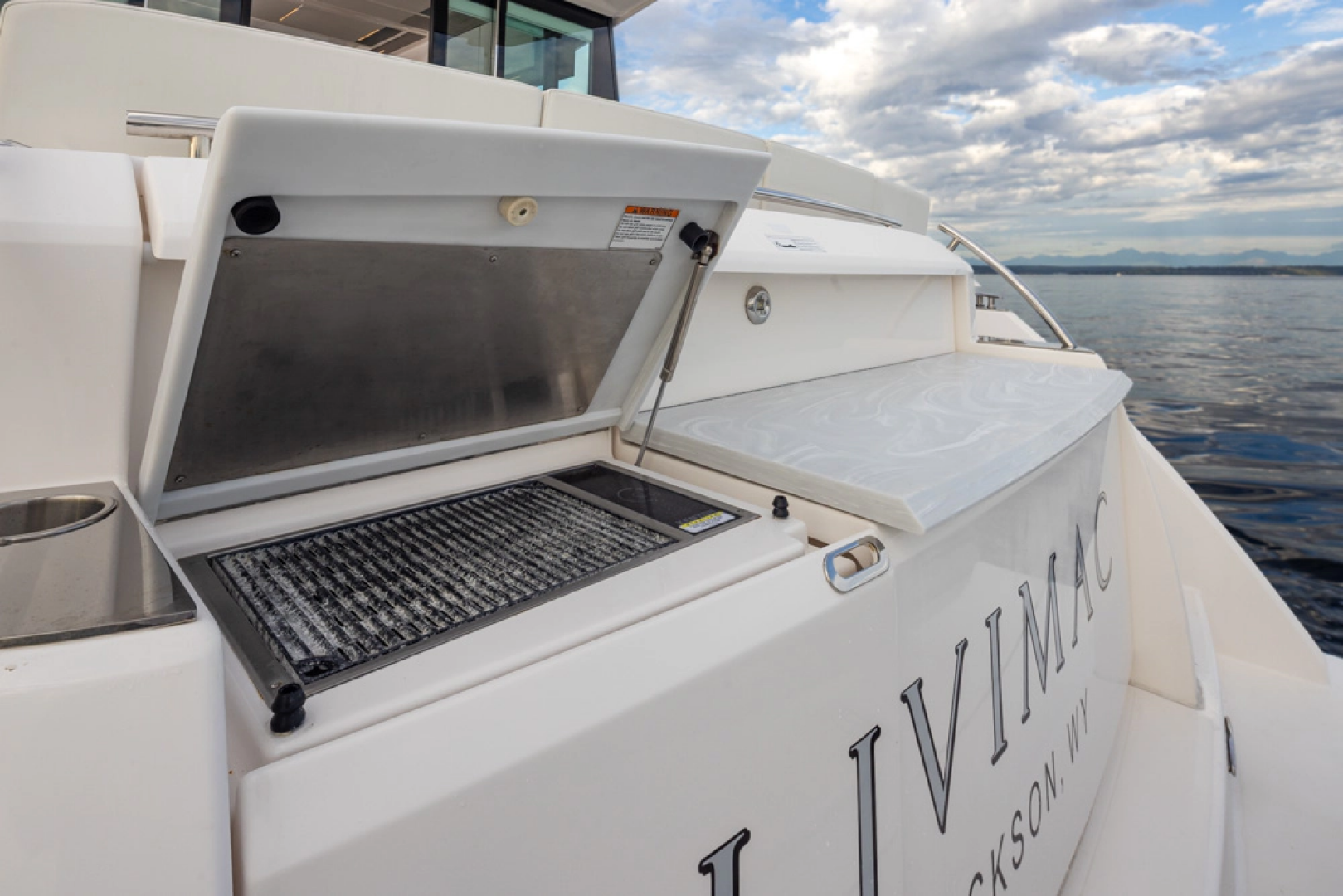2019 Tiara Yachts C49 Coupe