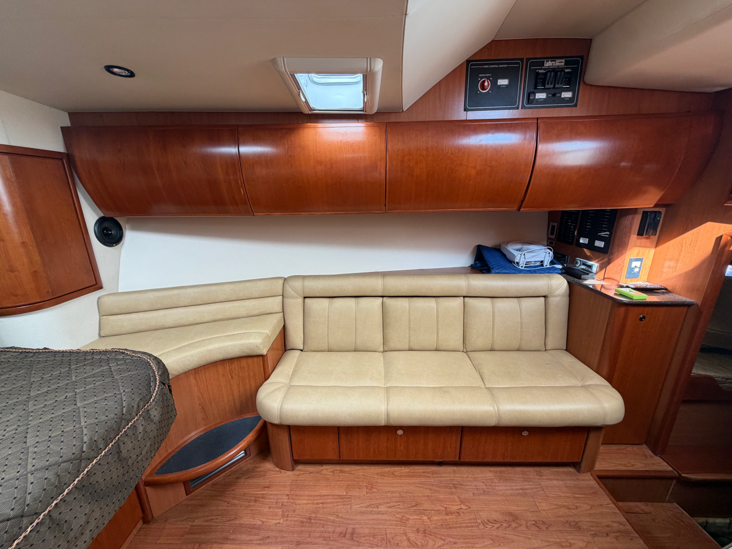 Wicked Smile 37ft Luhrs Yacht For Sale
