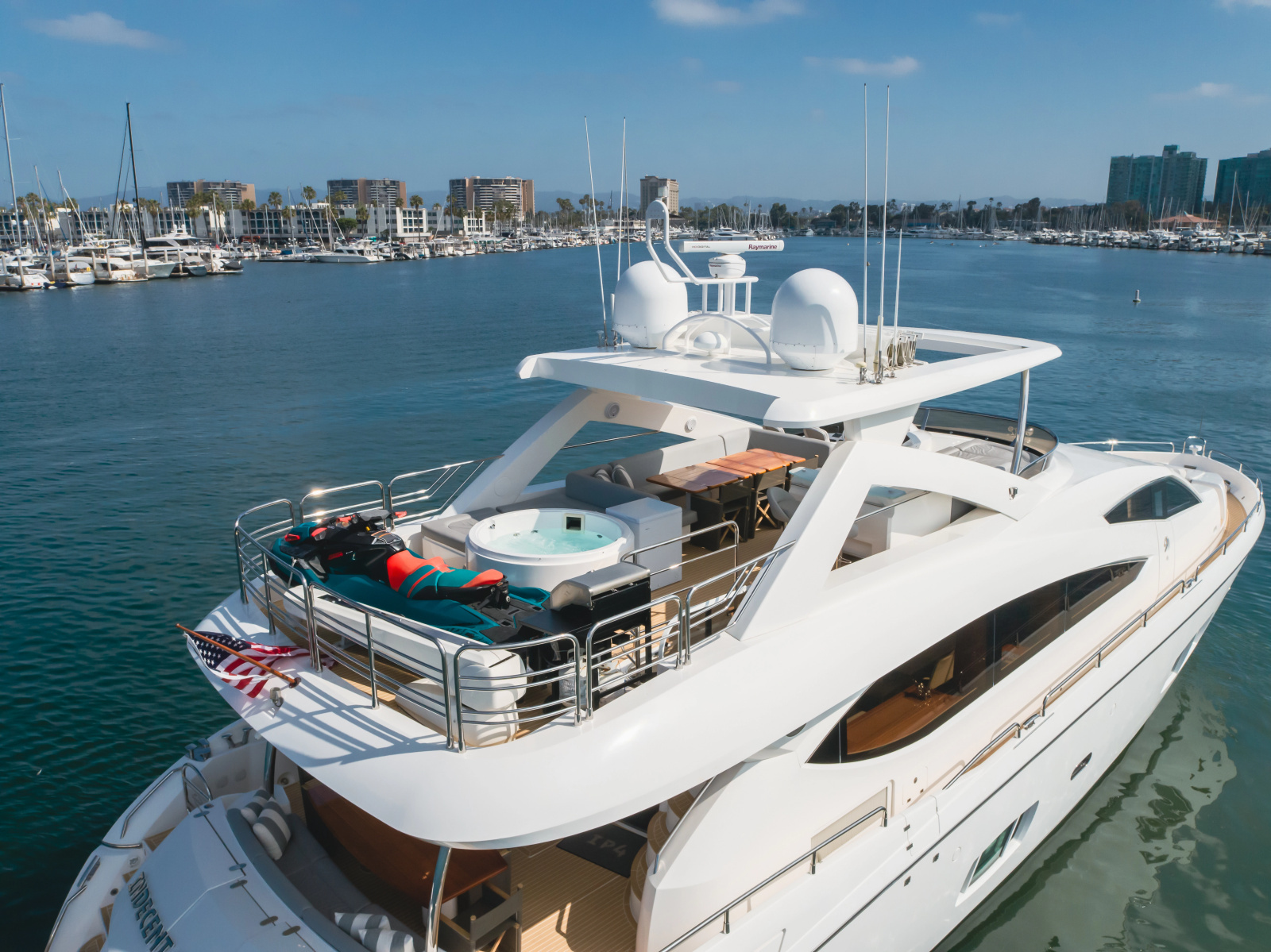 2011 Sunseeker 88 Yacht