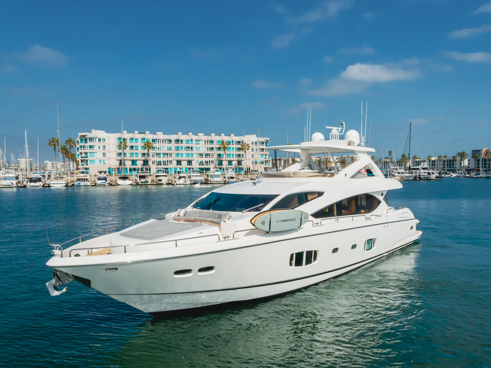 2011 Sunseeker 88 Yacht