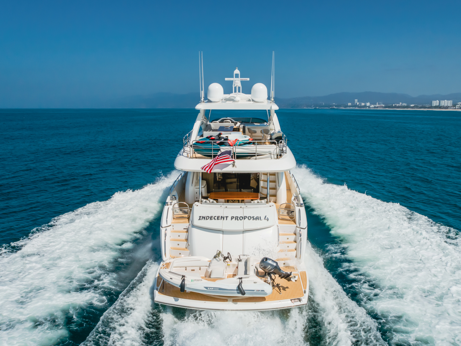 2011 Sunseeker 88 Yacht