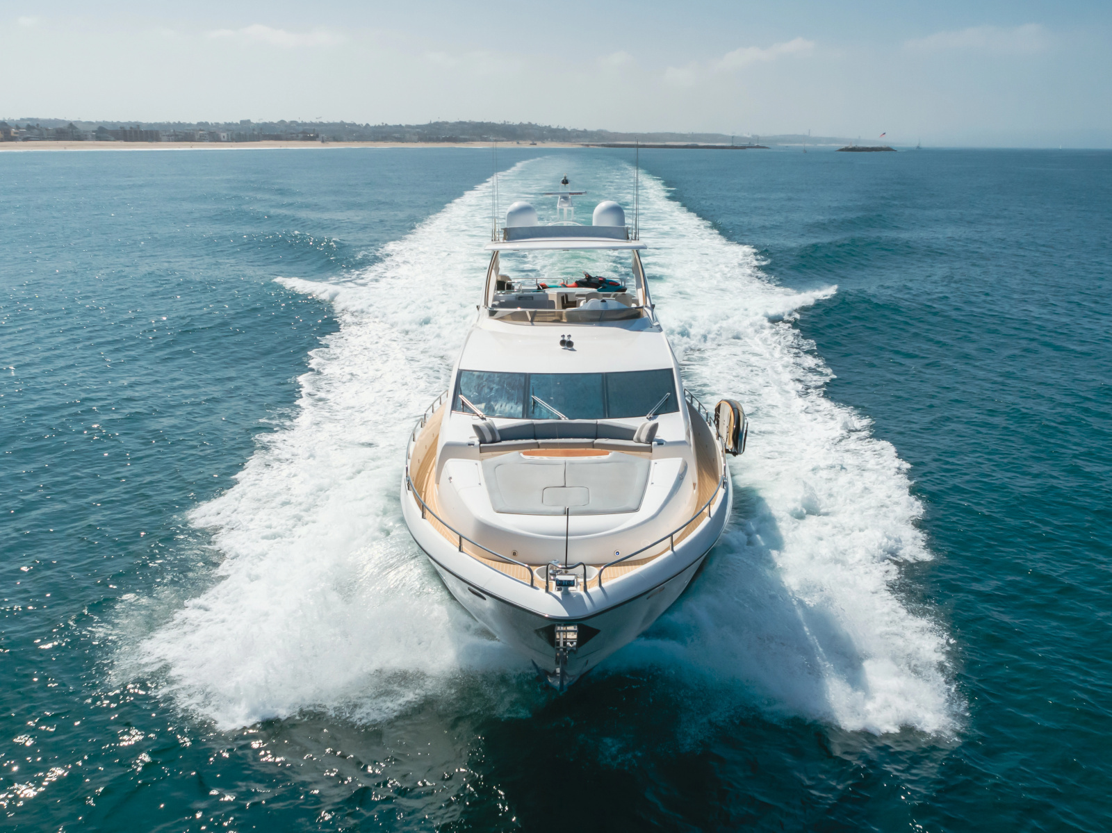 2011 Sunseeker 88 Yacht