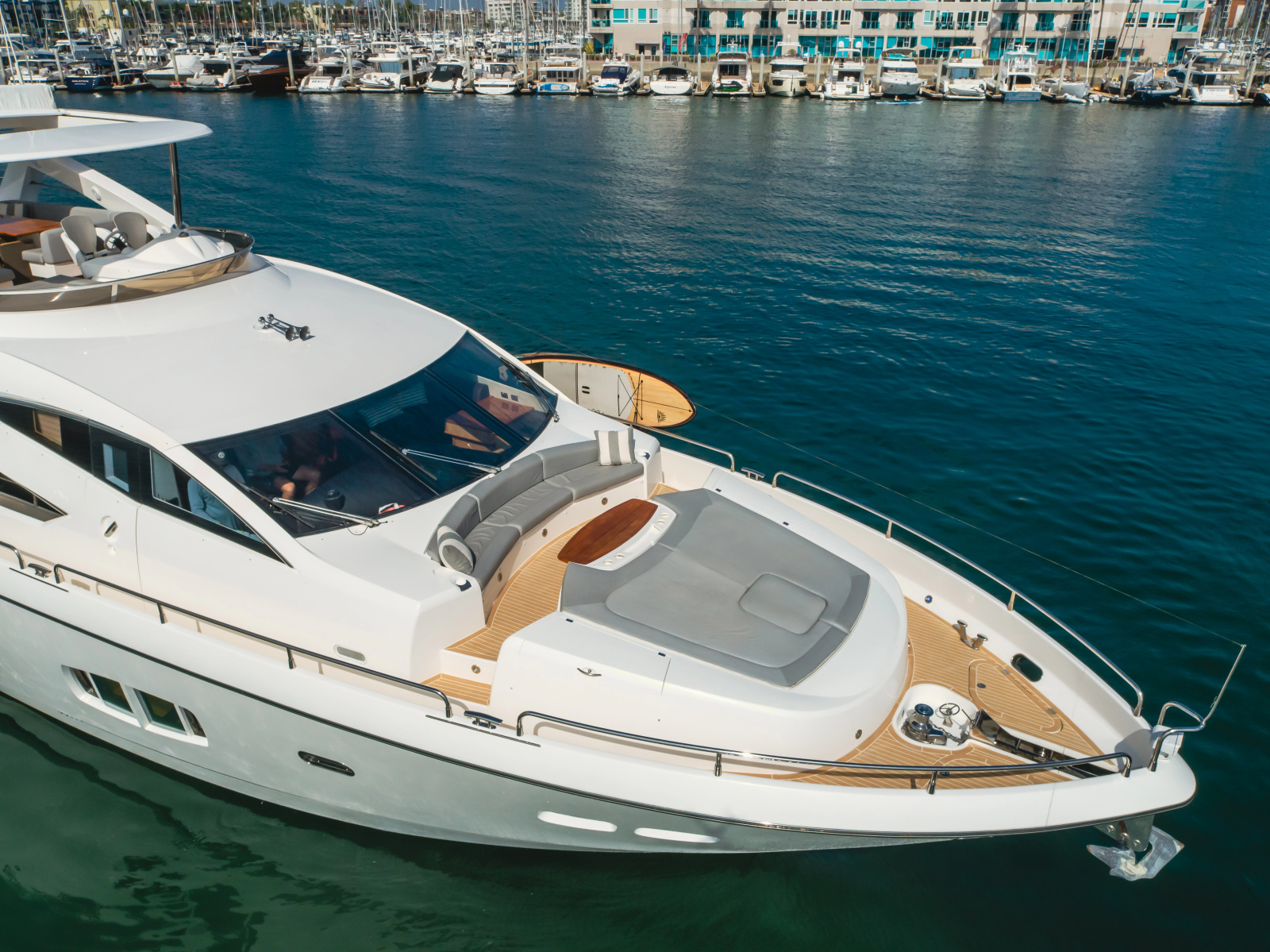 2011 Sunseeker 88 Yacht