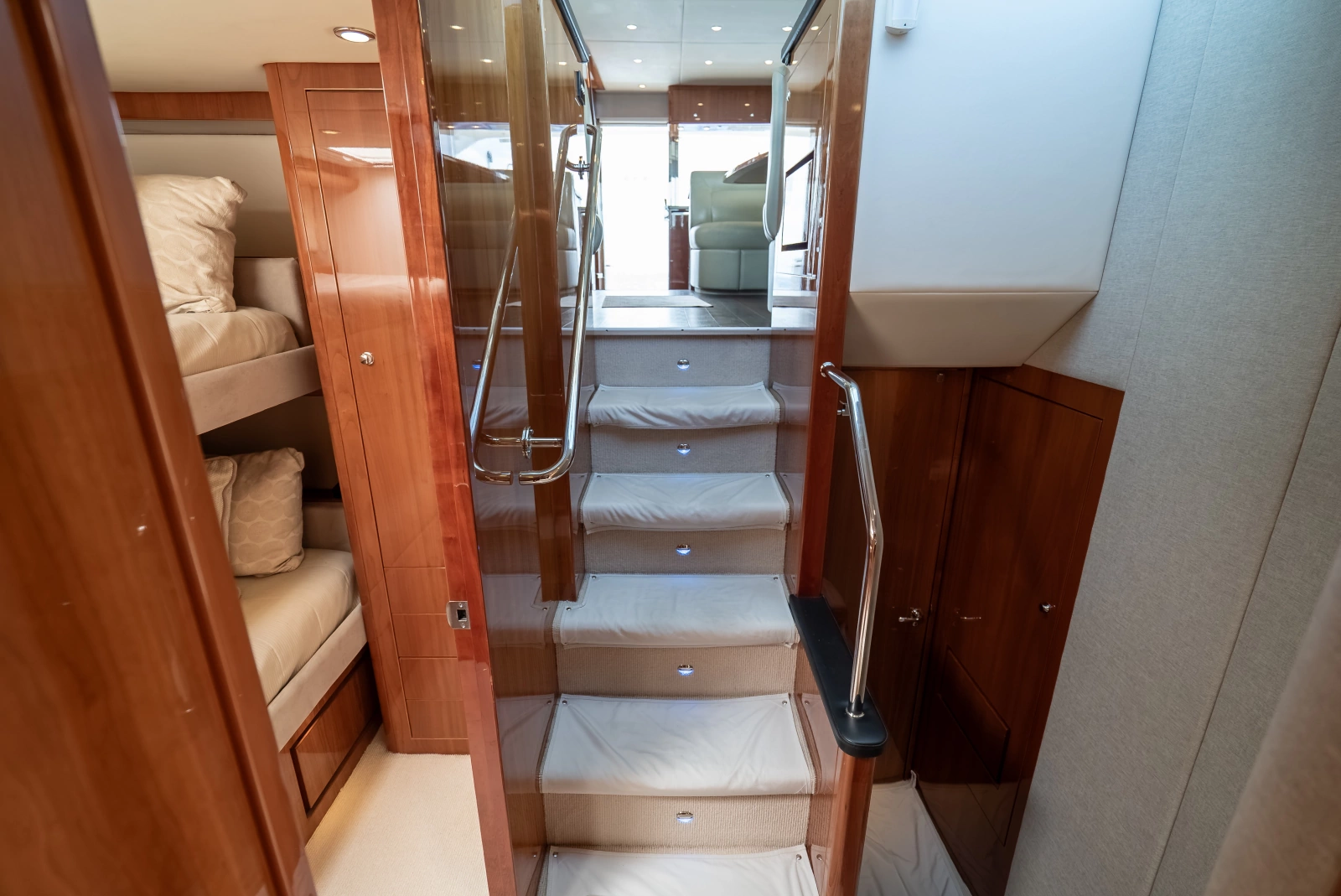 2013 Riviera 53 Enclosed Flybridge