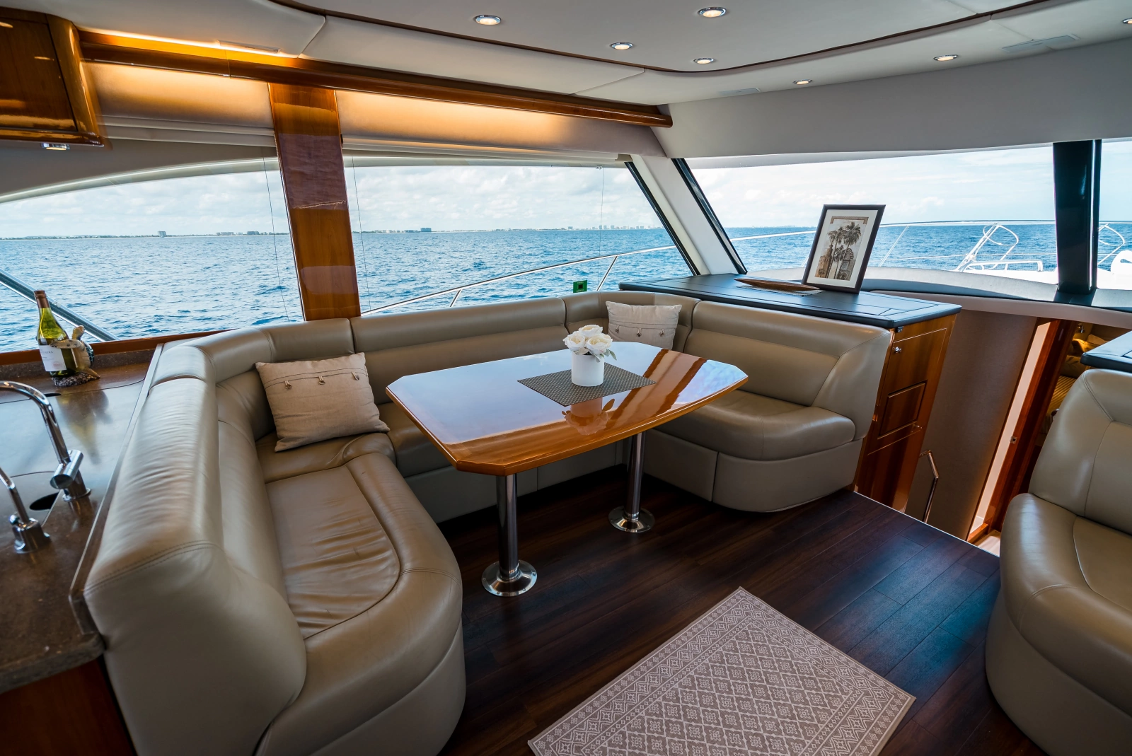 2013 Riviera 53 Enclosed Flybridge