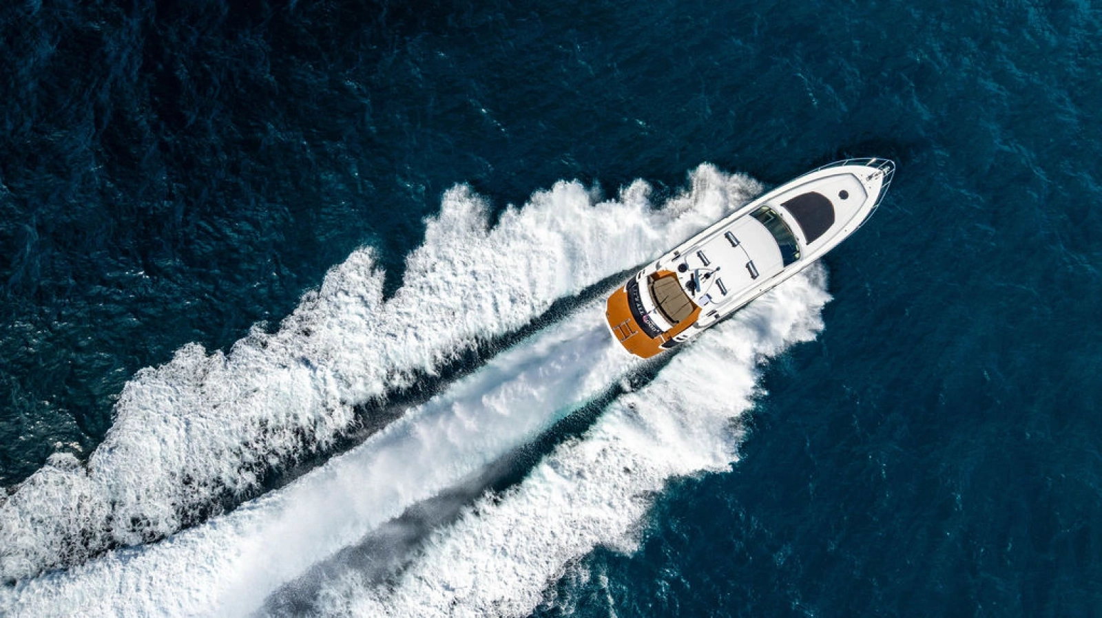 2006 Pershing 62
