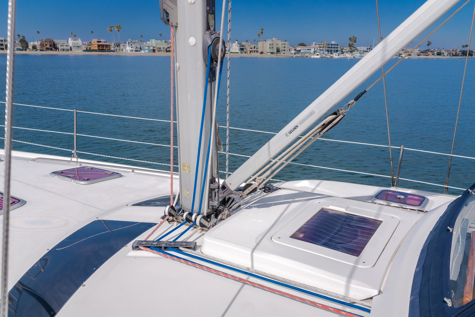 2001 Hunter Passage 456