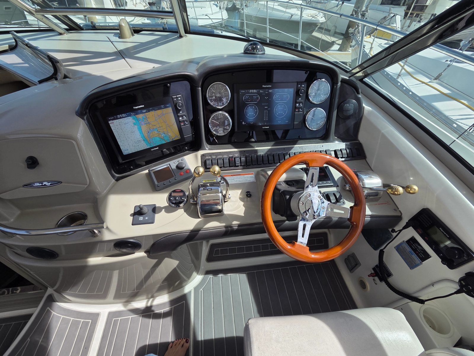 2007 Sea Ray Sundancer 40