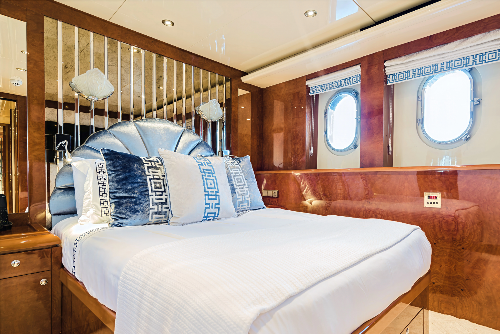2001 Heesen Yachts 40M — LADY LUCY