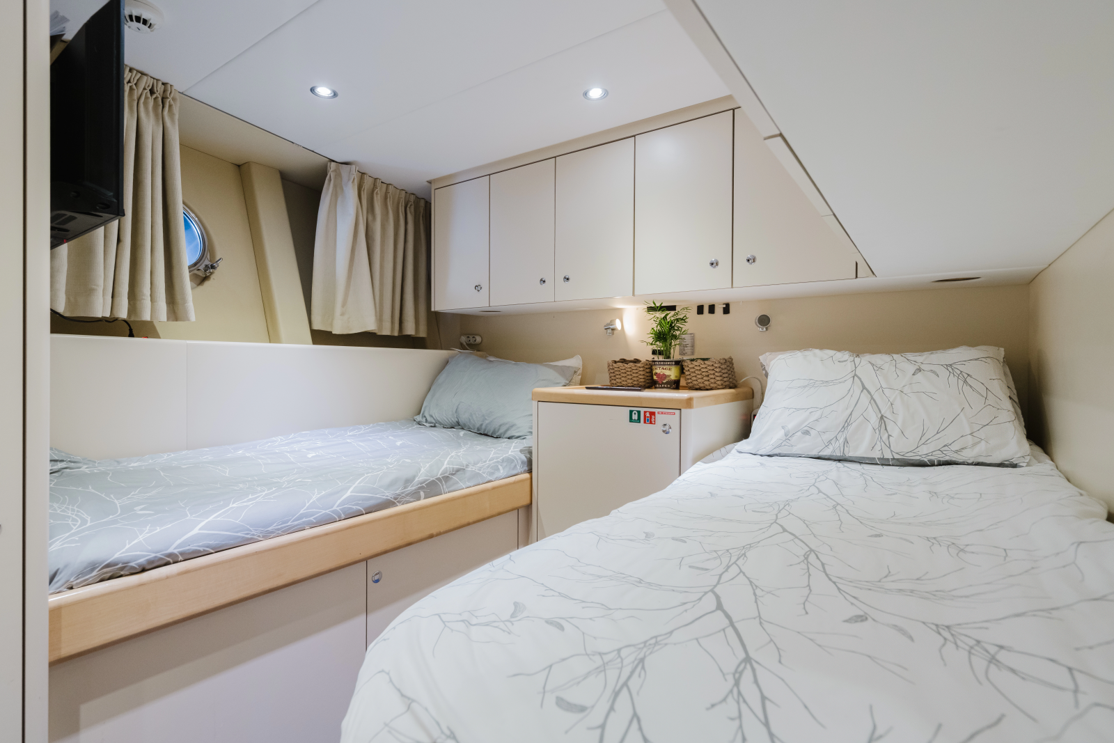 2001 Heesen Yachts 40M — LADY LUCY