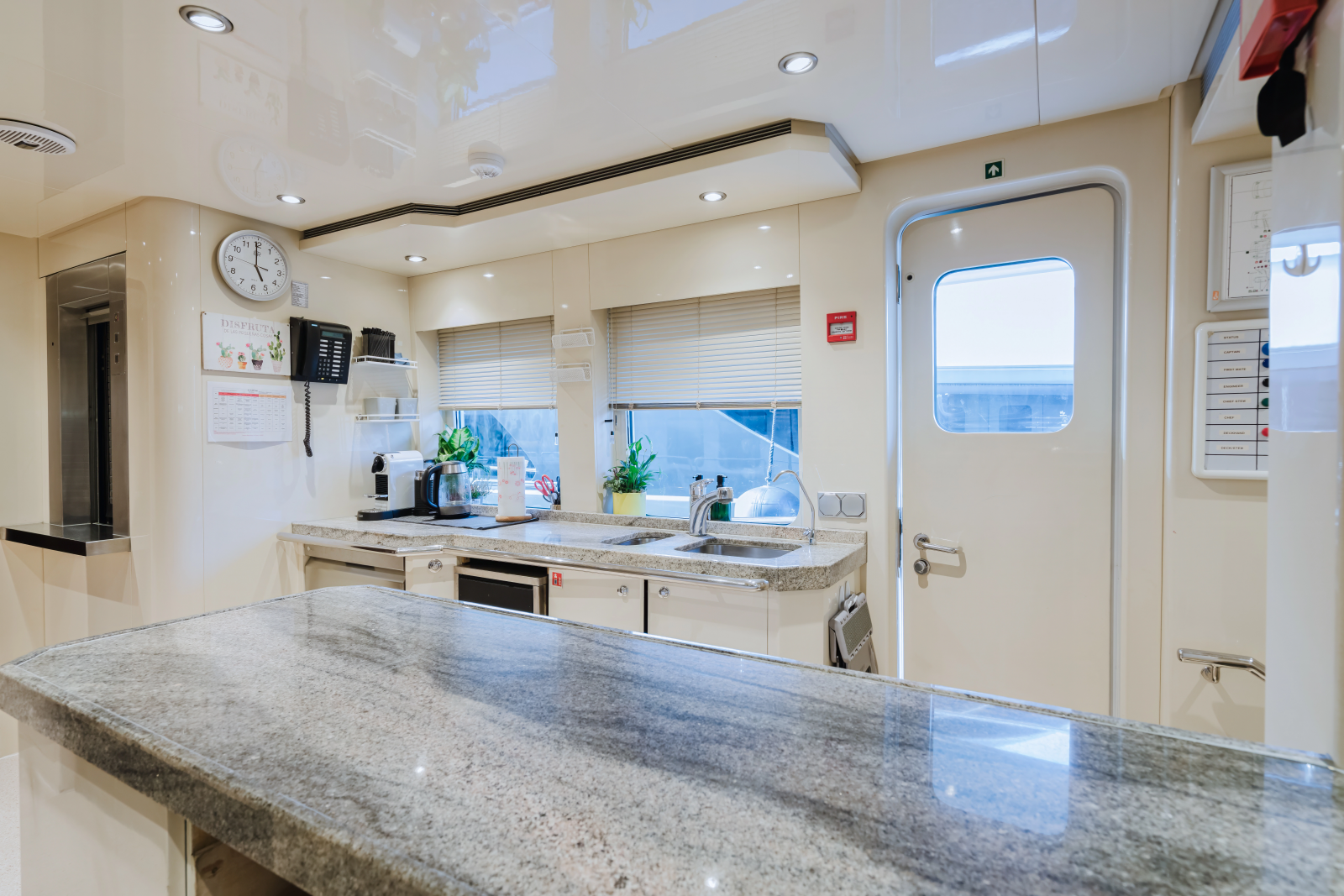 2001 Heesen Yachts 40M — LADY LUCY