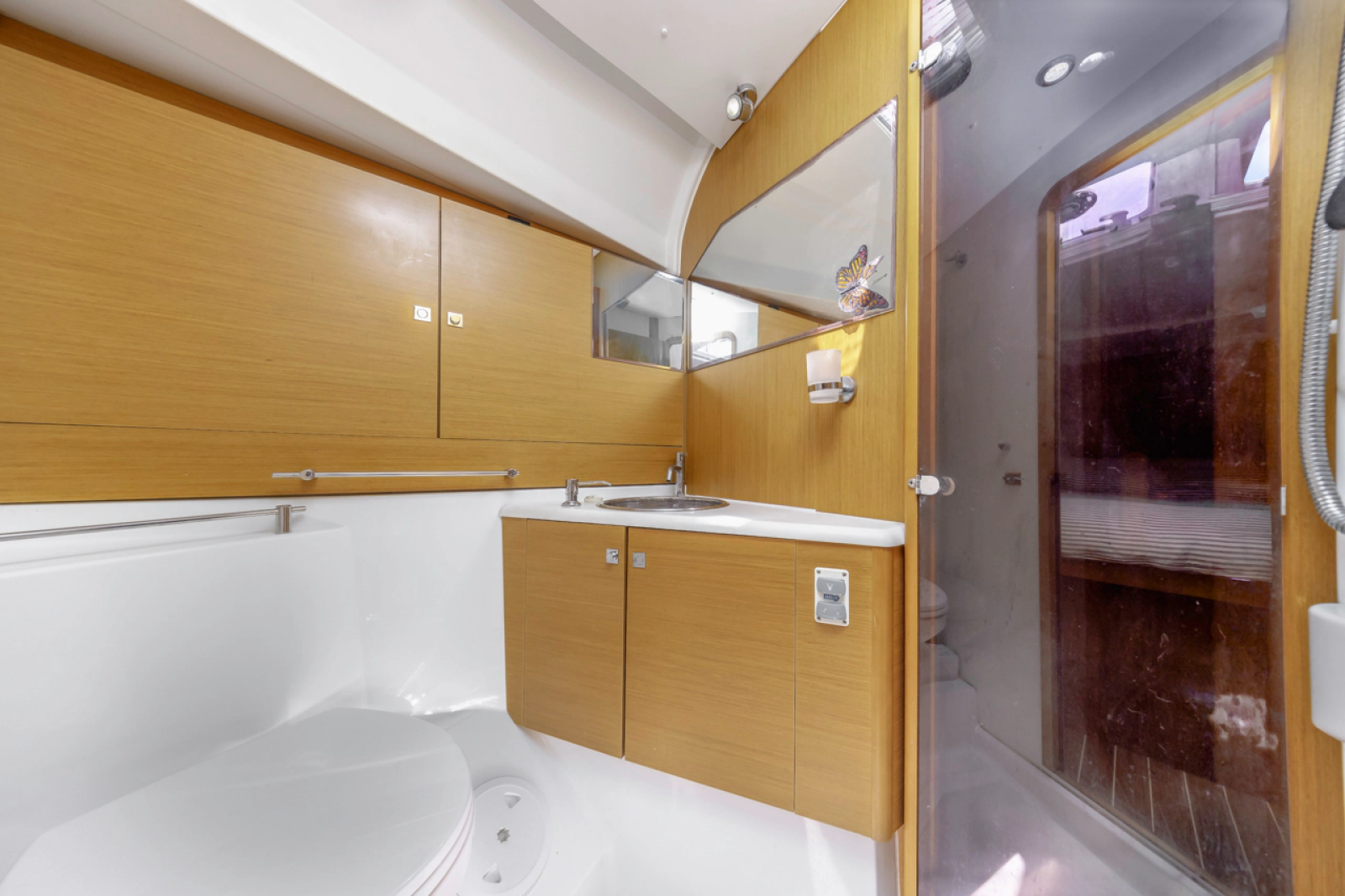 2011 Jeanneau Sun Odyssey 44i