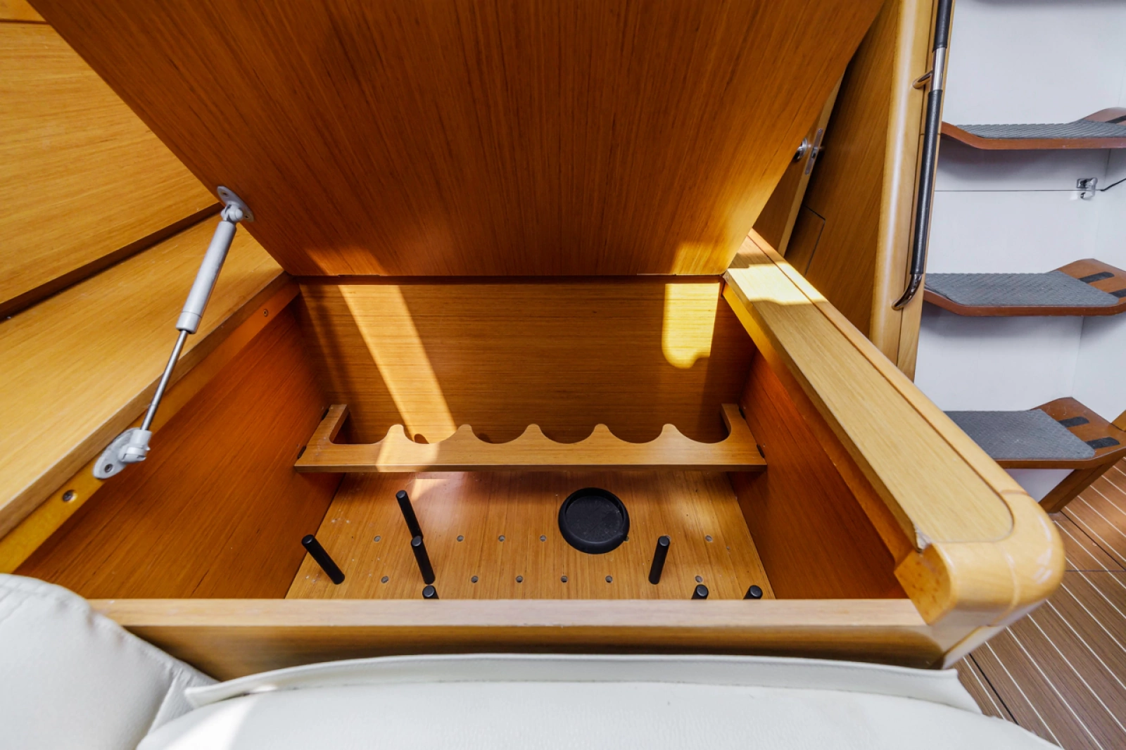 2011 Jeanneau Sun Odyssey 44i