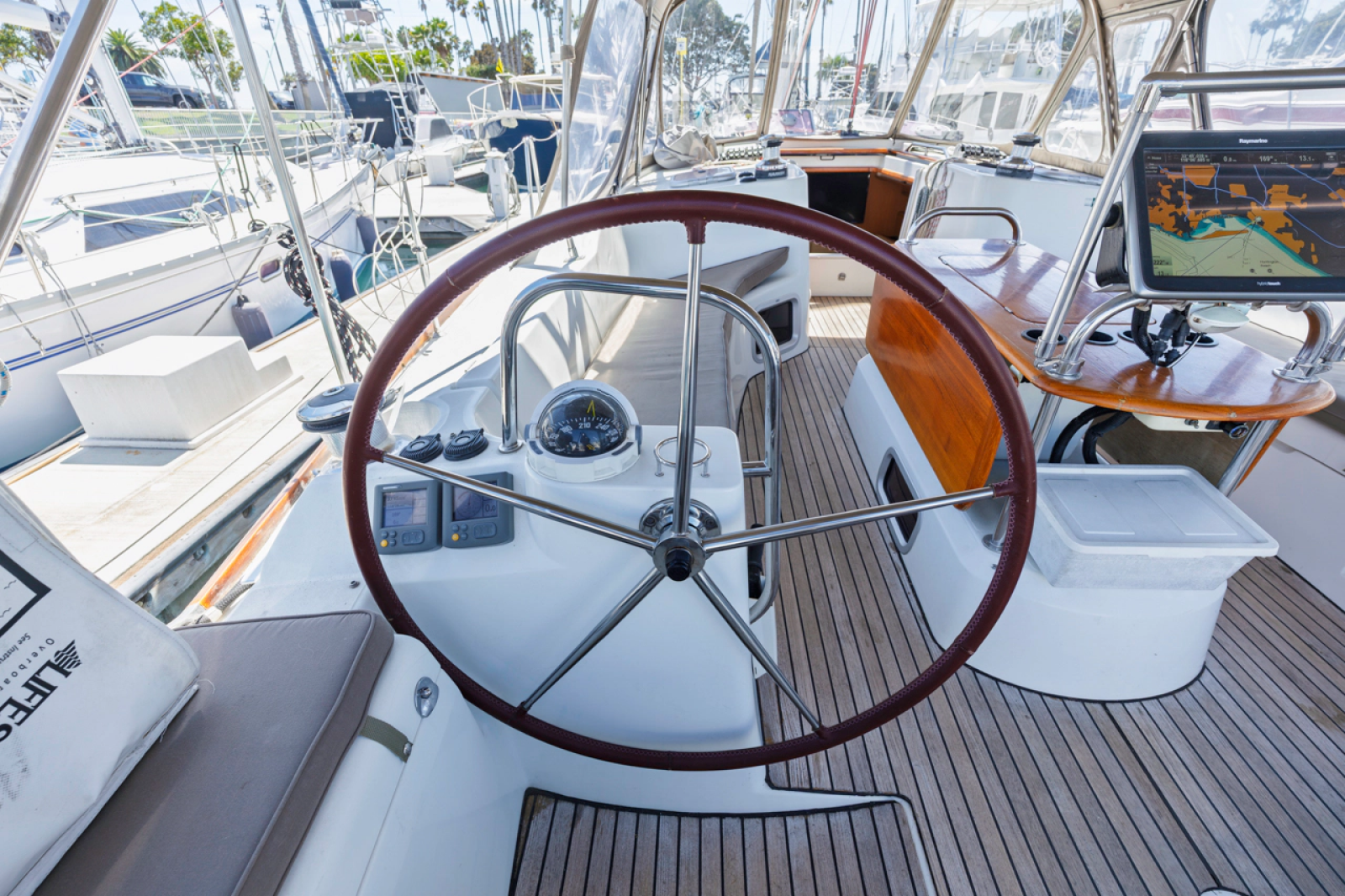 2011 Jeanneau Sun Odyssey 44i