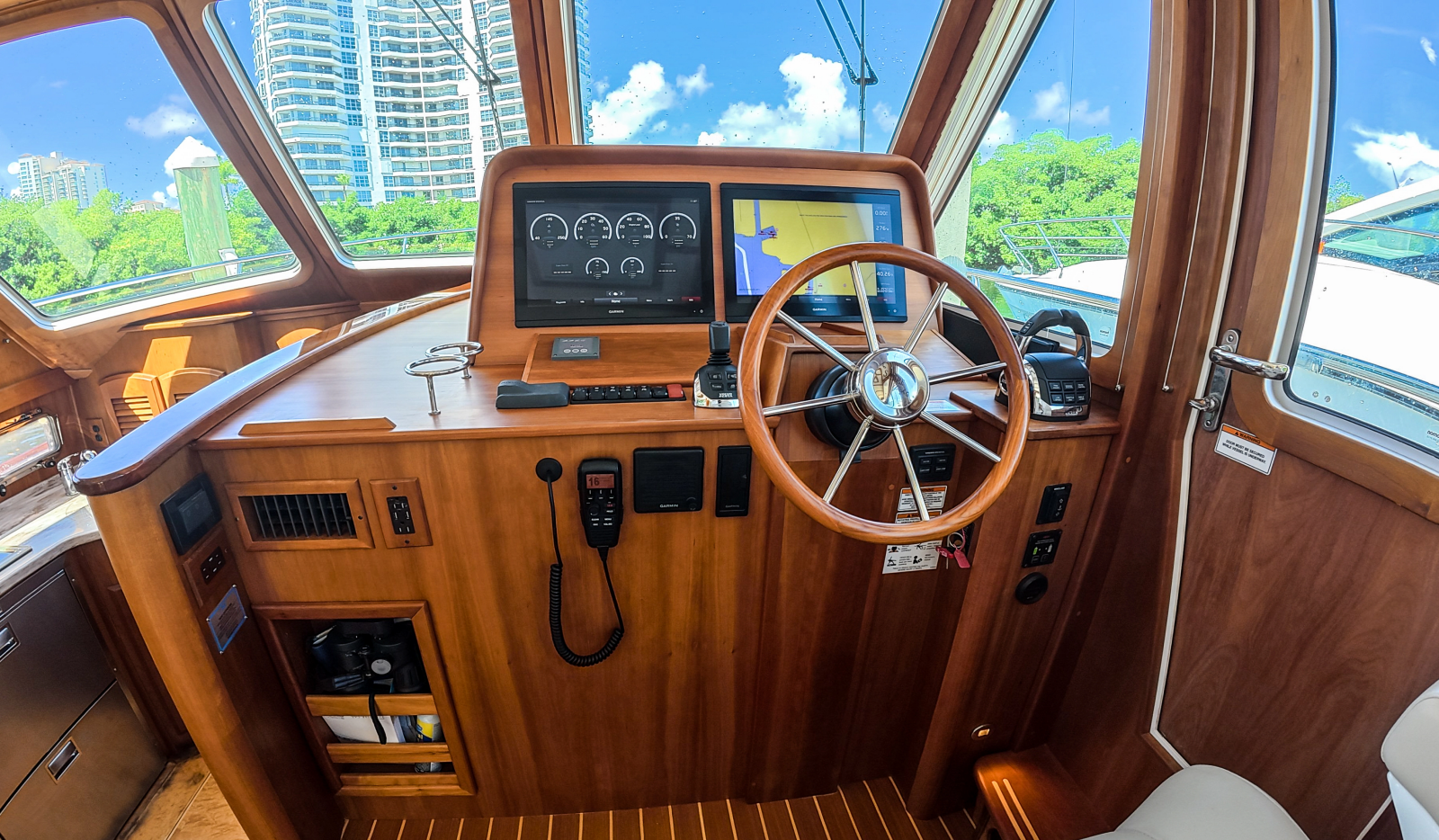 2019 Sabre 42 Salon Express