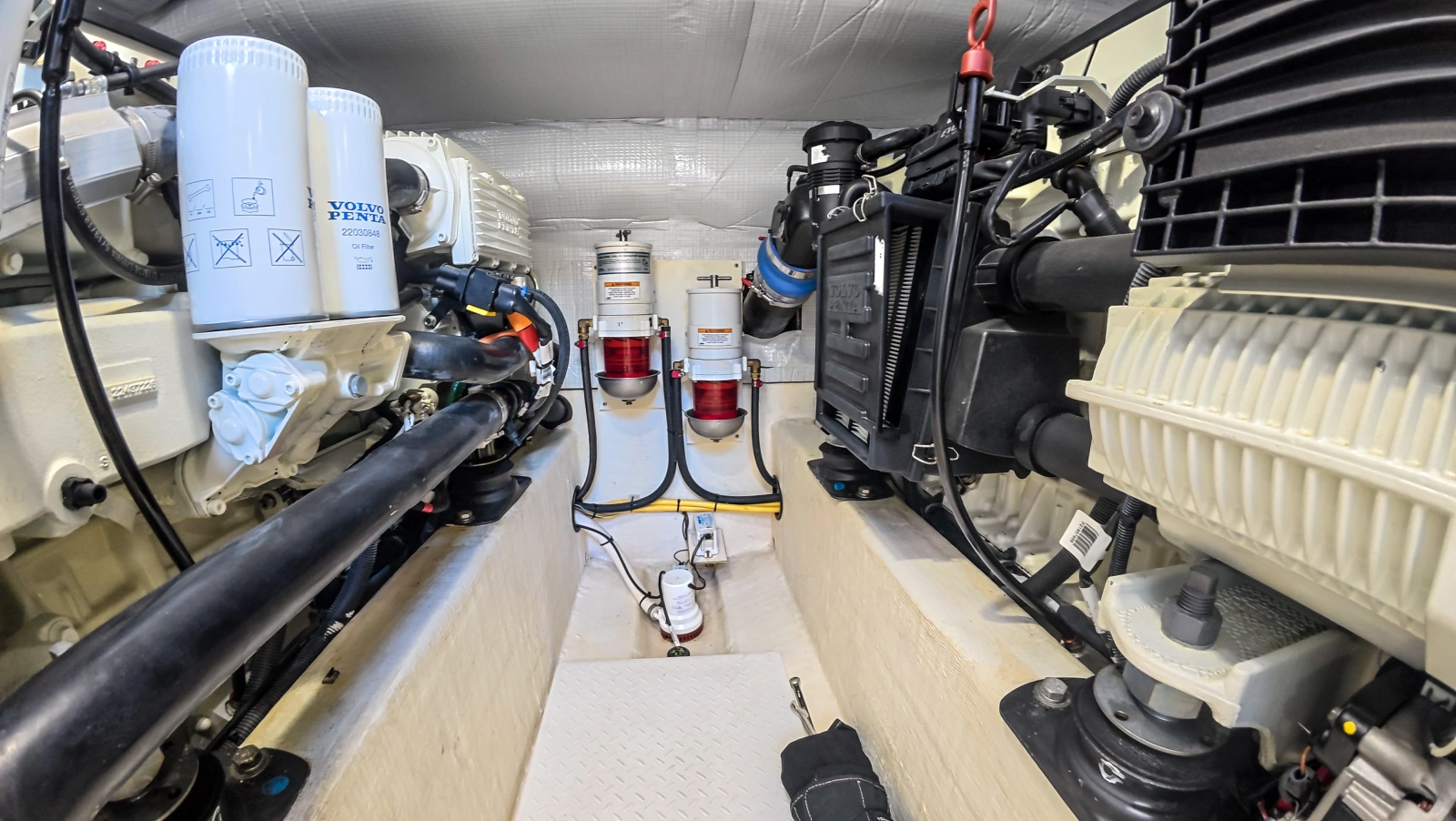 2019 Sabre 42 Salon Express