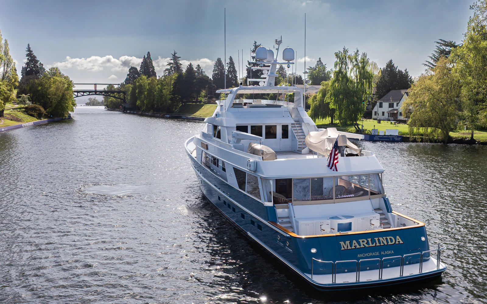 1989 Delta Marine Flybridge Motoryacht