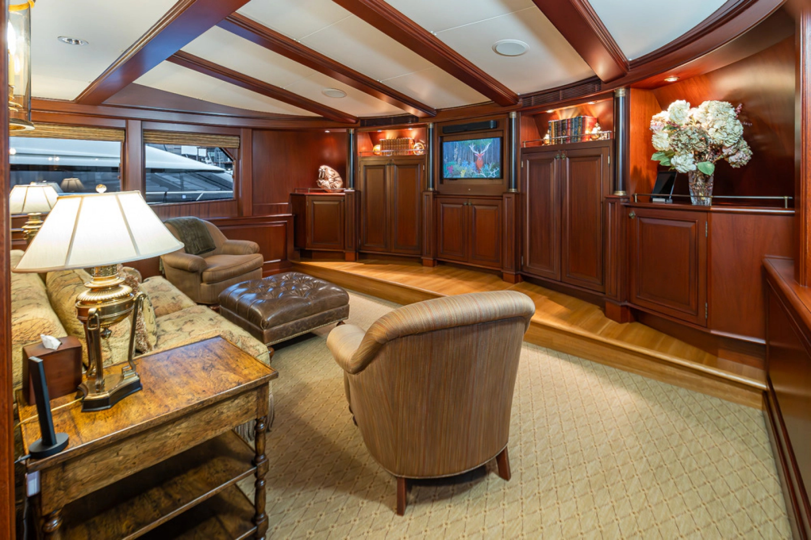 1989 Delta Marine Flybridge Motoryacht